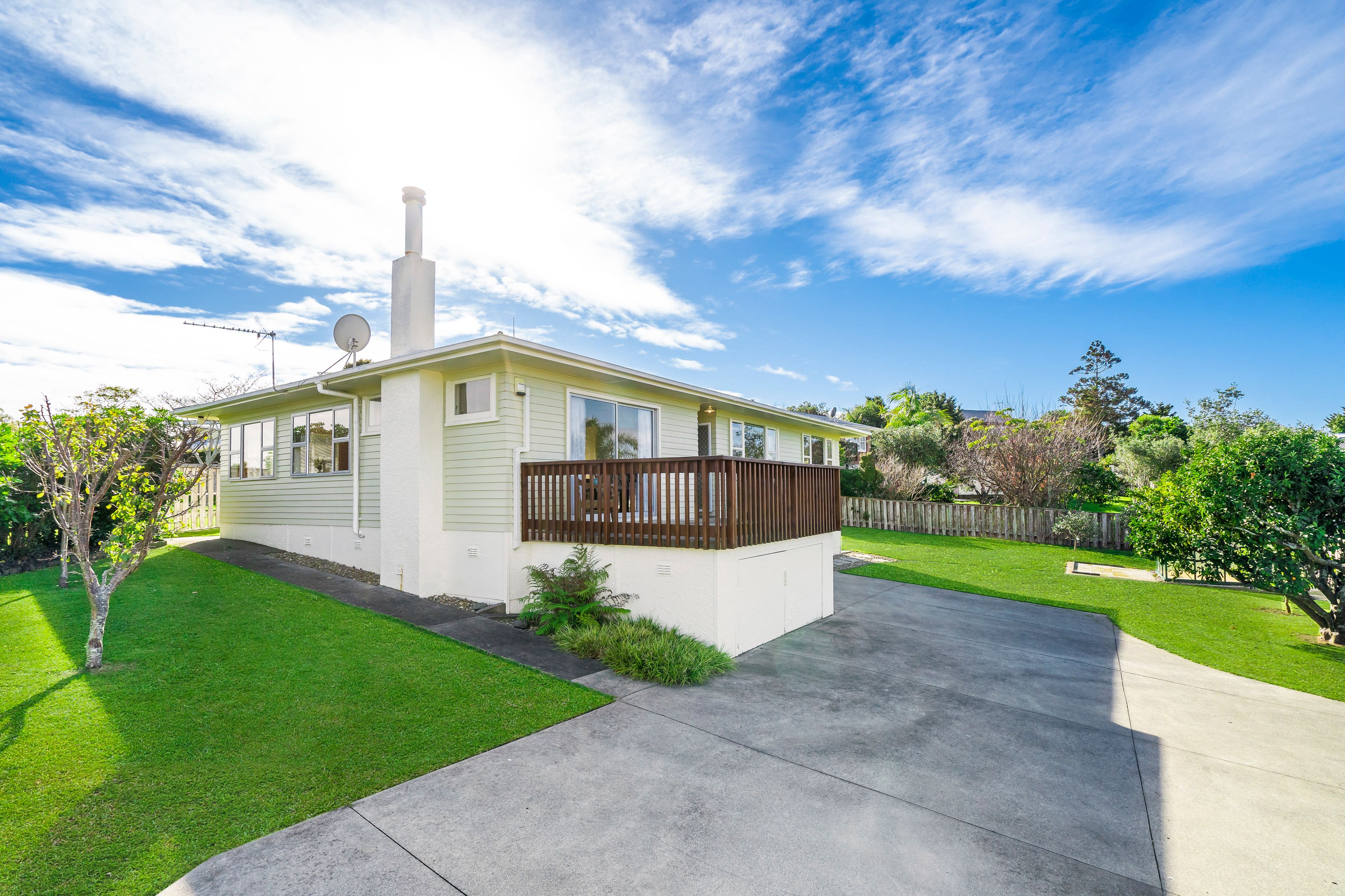 10 Te Pene Road, Maraetai, Manukau City