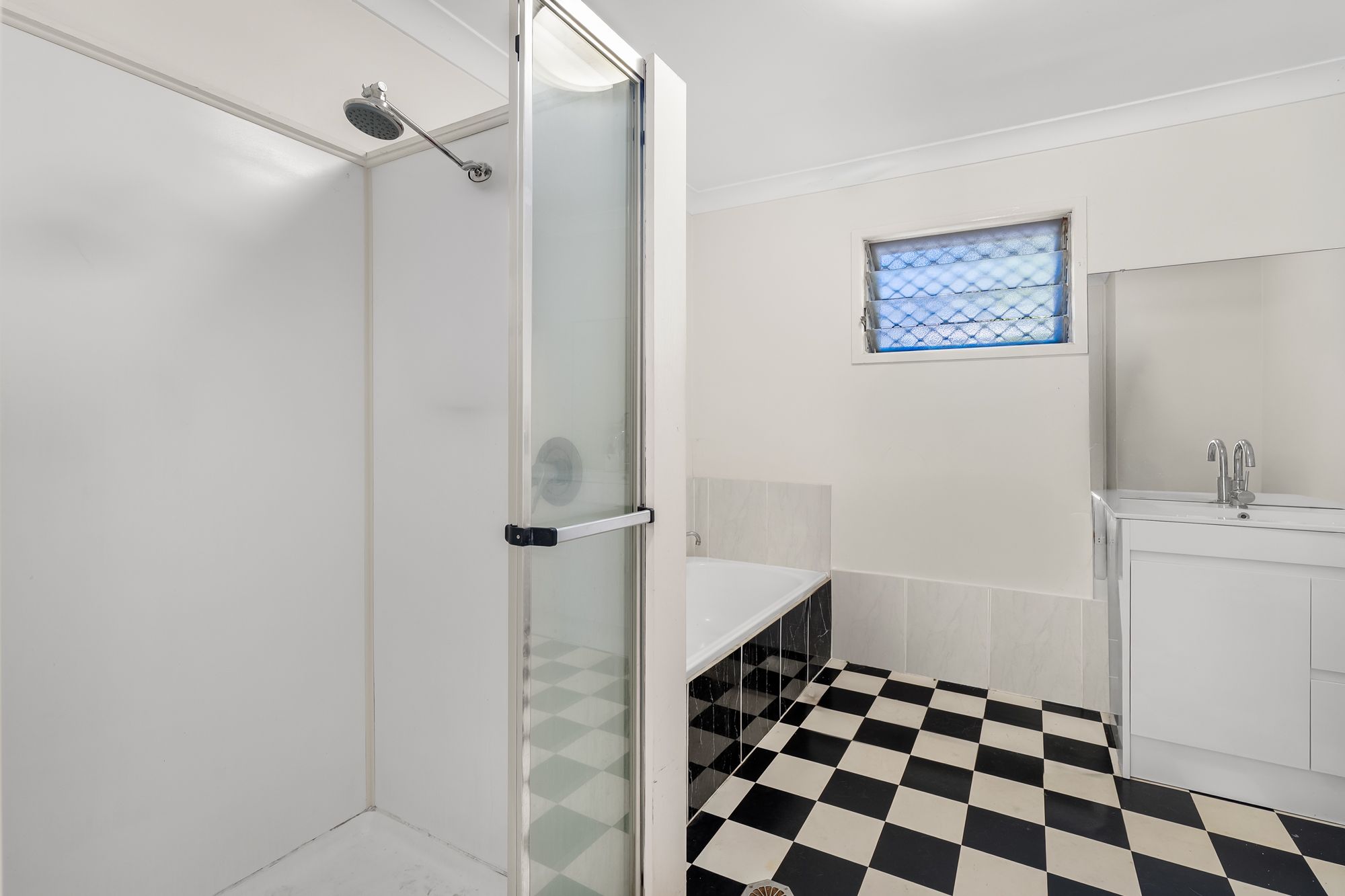 20 Riordan Street — photo 12 of 15