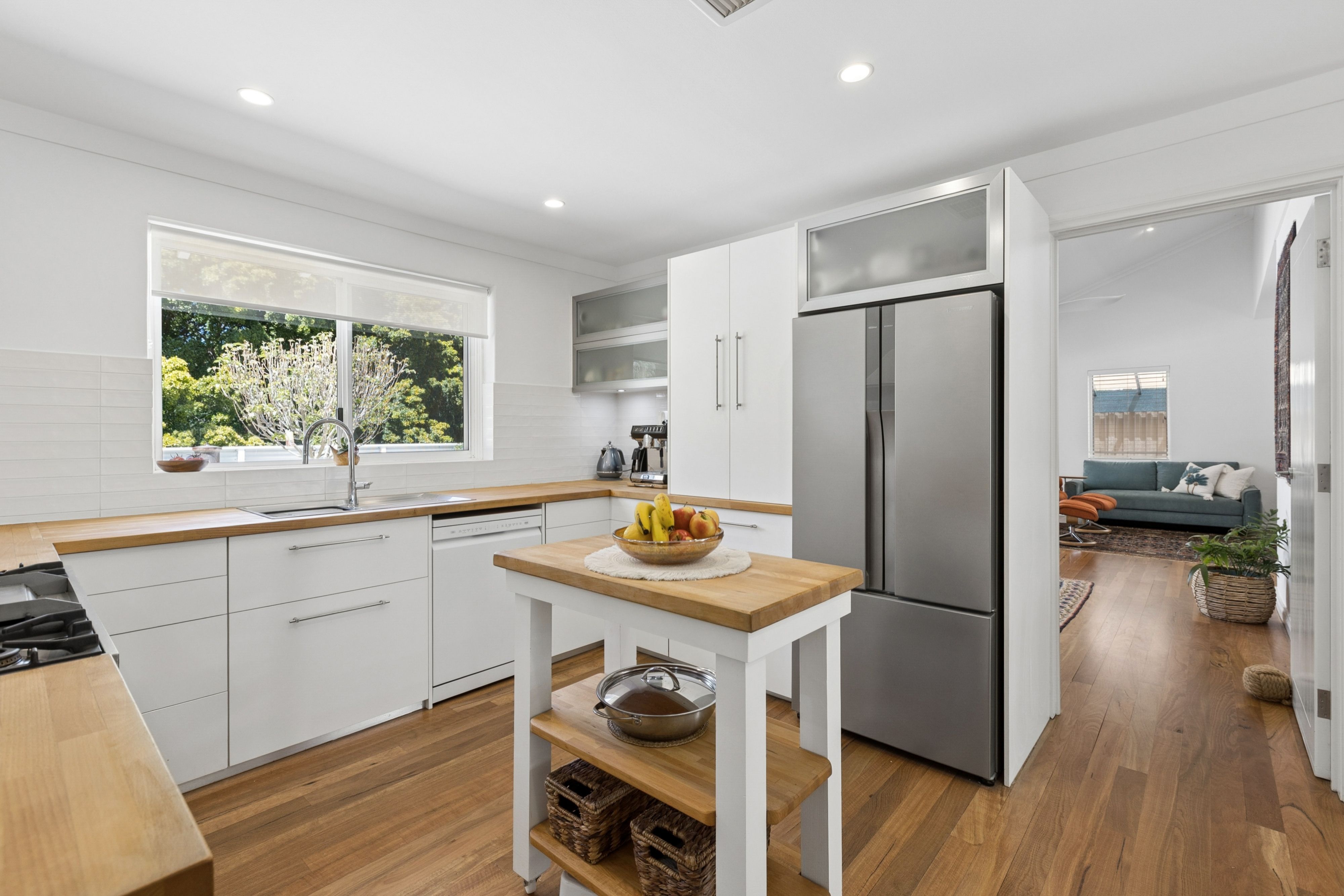 44 Cowper Road — photo 10 of 24