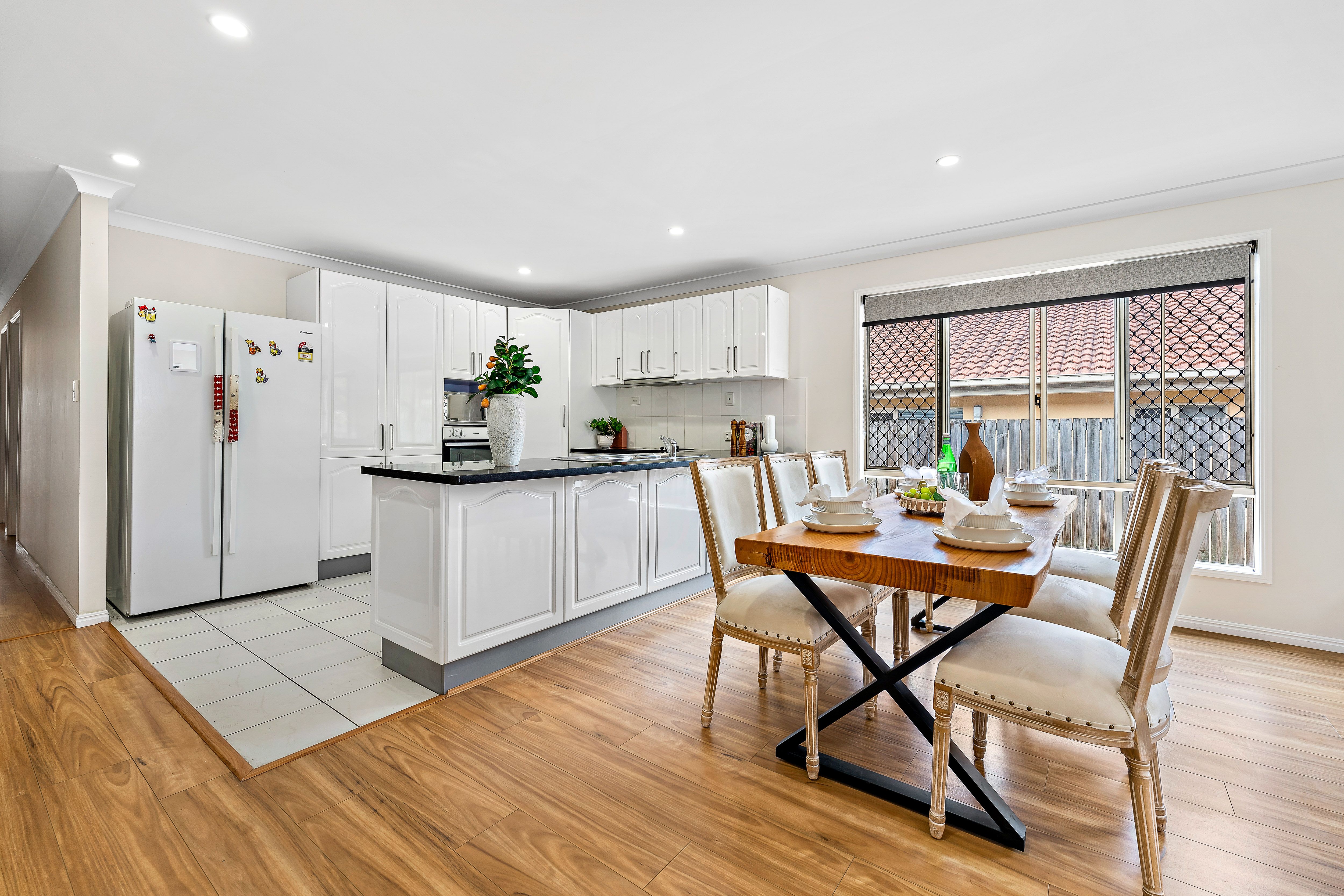 15 Liverpool Street, Eight Mile Plains, QLD 4113