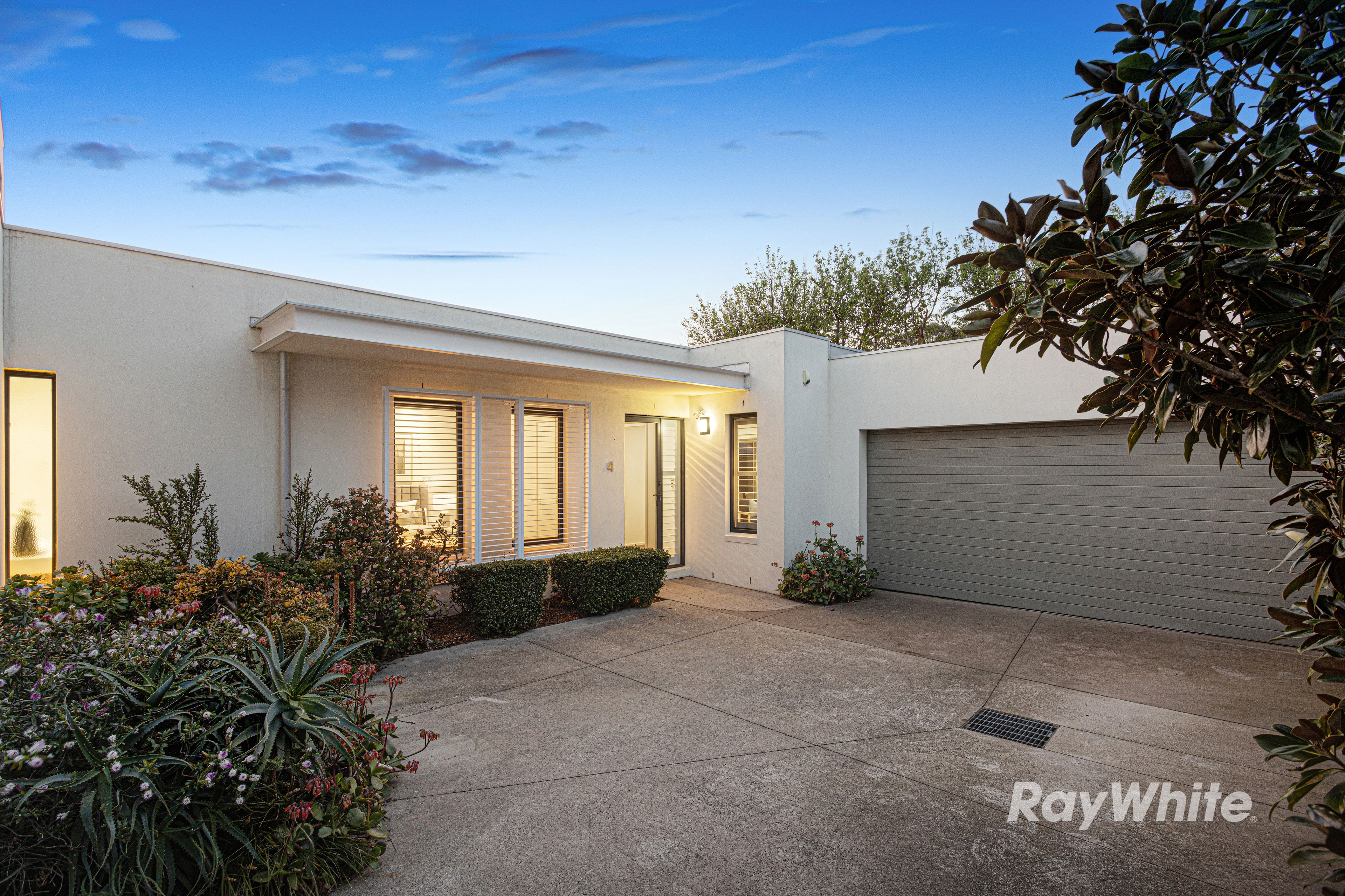 74 Woornack Road, Carnegie VIC 3163