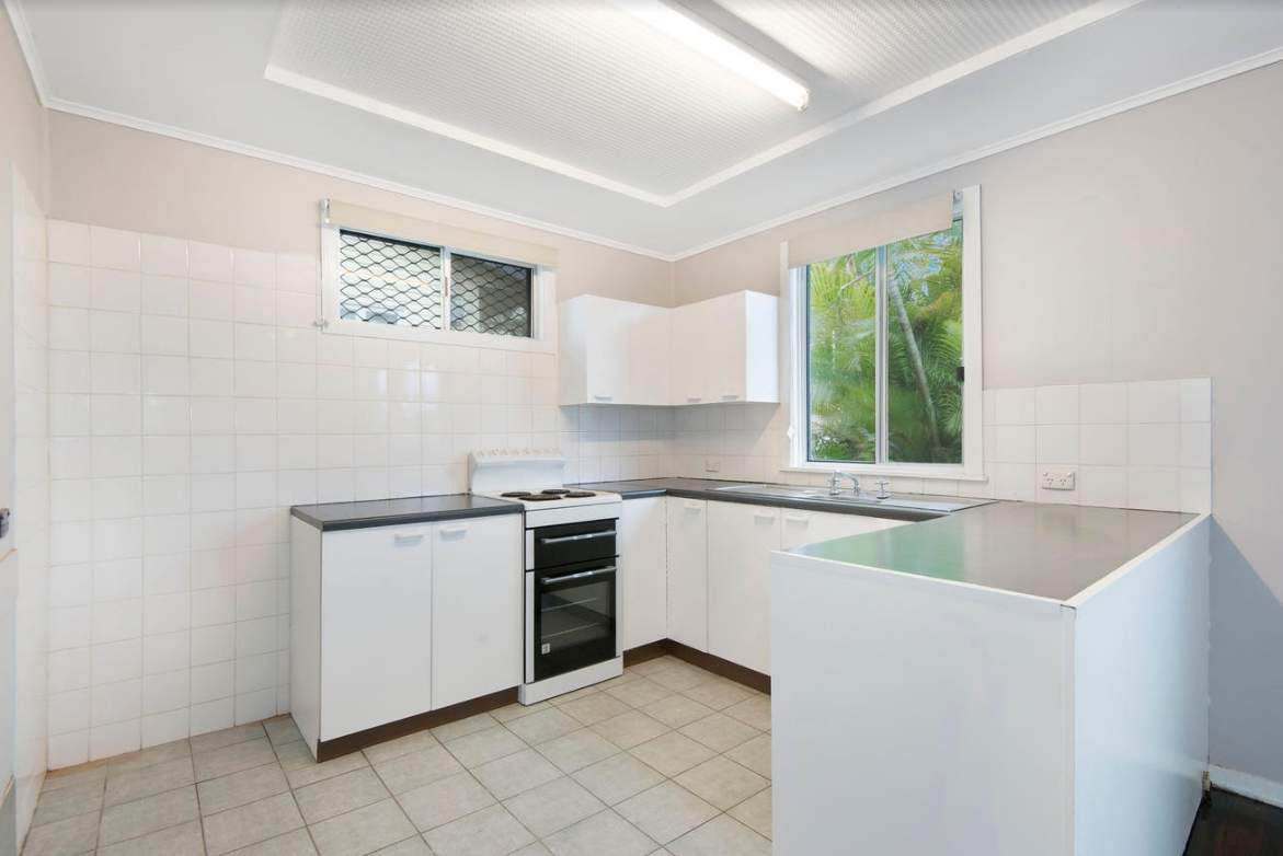 10 Ralph Street, Clontarf, QLD 4019