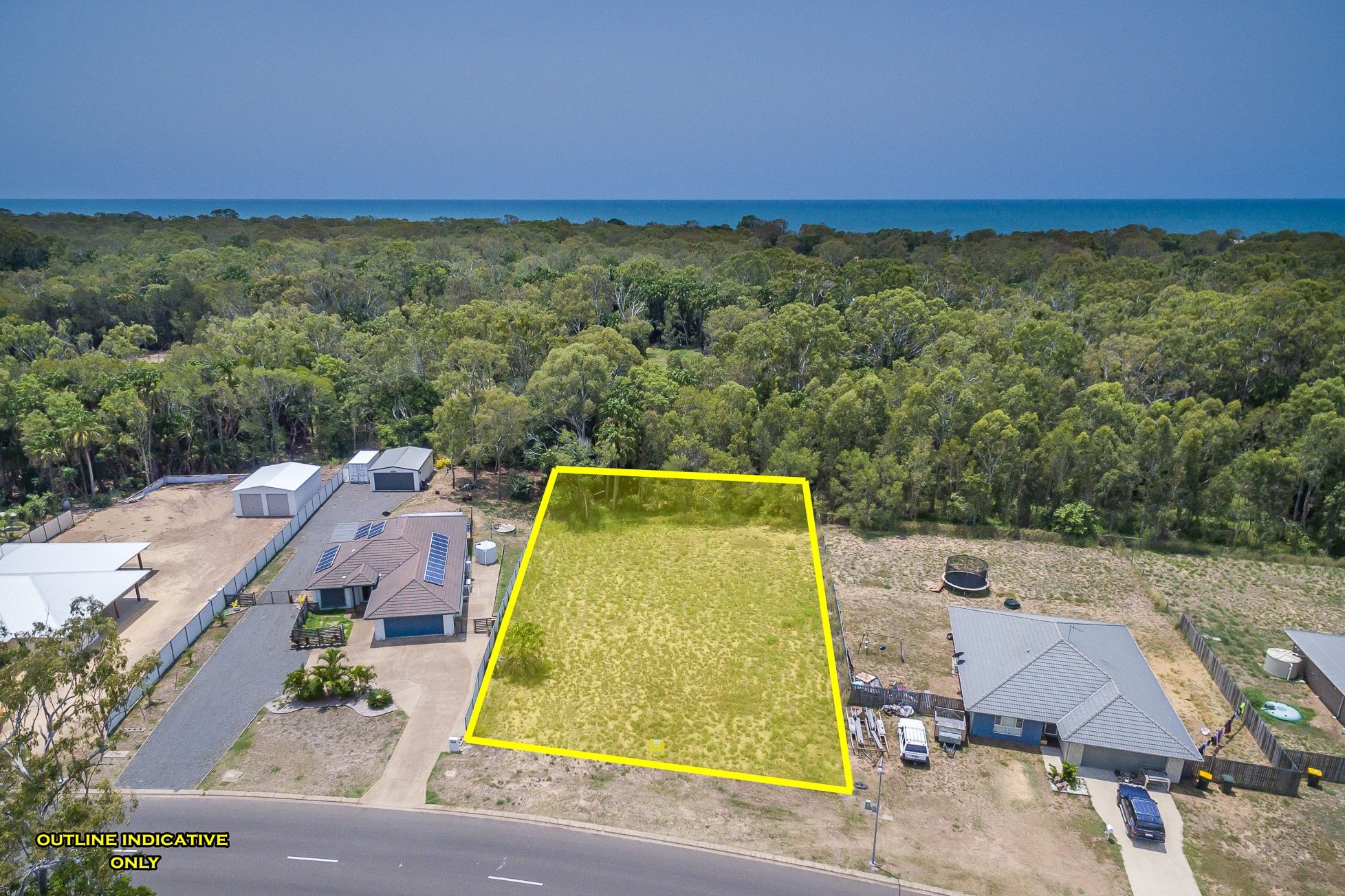 10 Malvern Drive, Moore Park Beach, QLD 4670