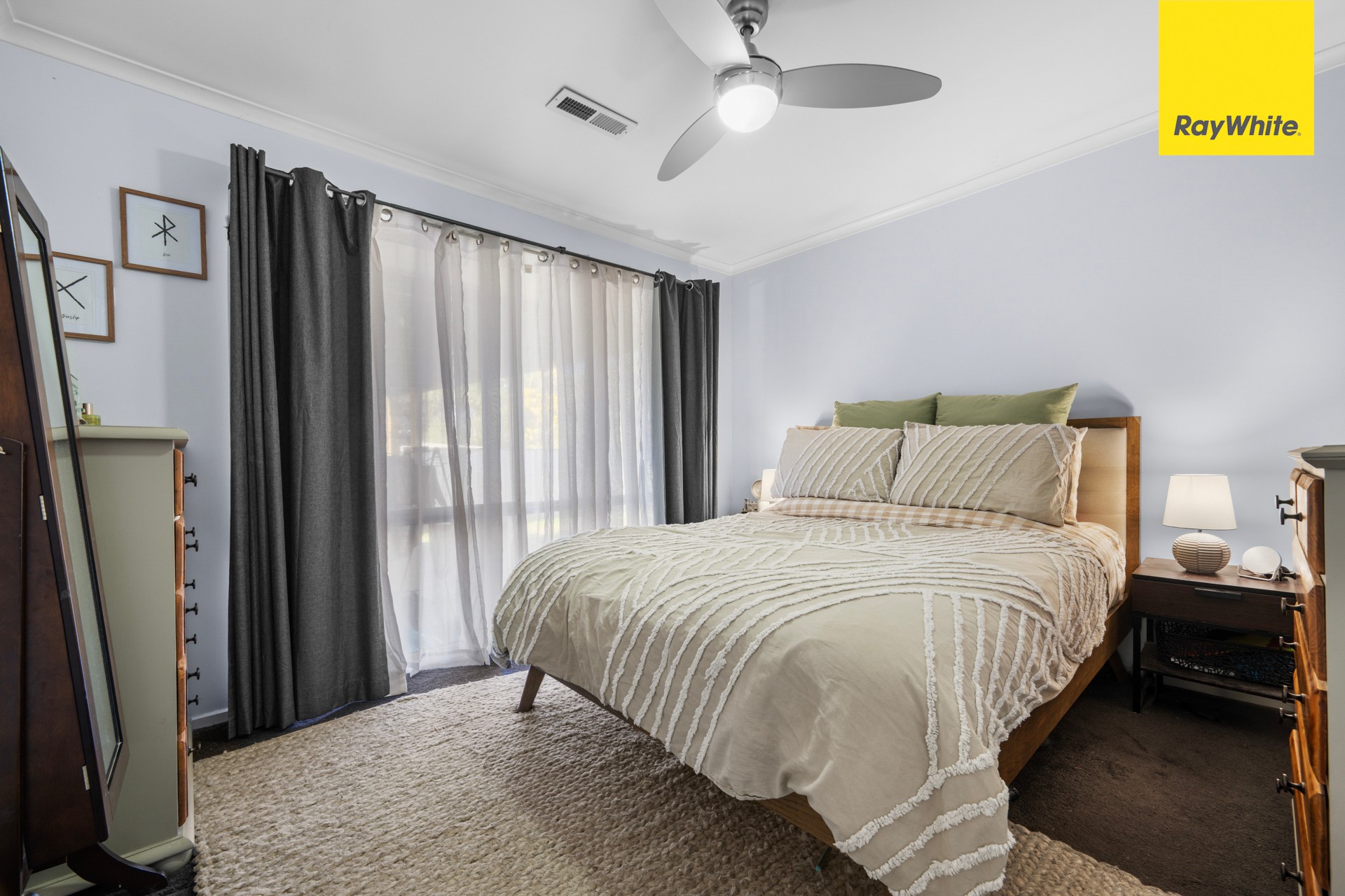 24 Pennyroyal Crescent, Kurunjang, VIC 3337