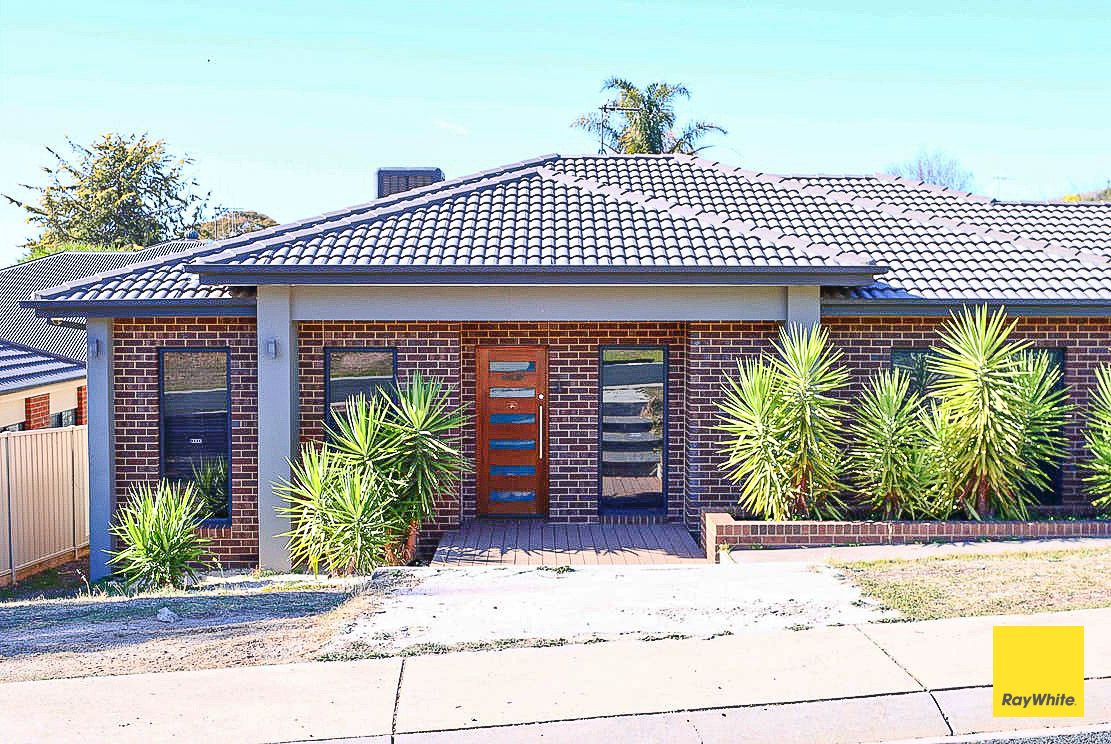 27 Duke Street, Kangaroo Flat, VIC 3555