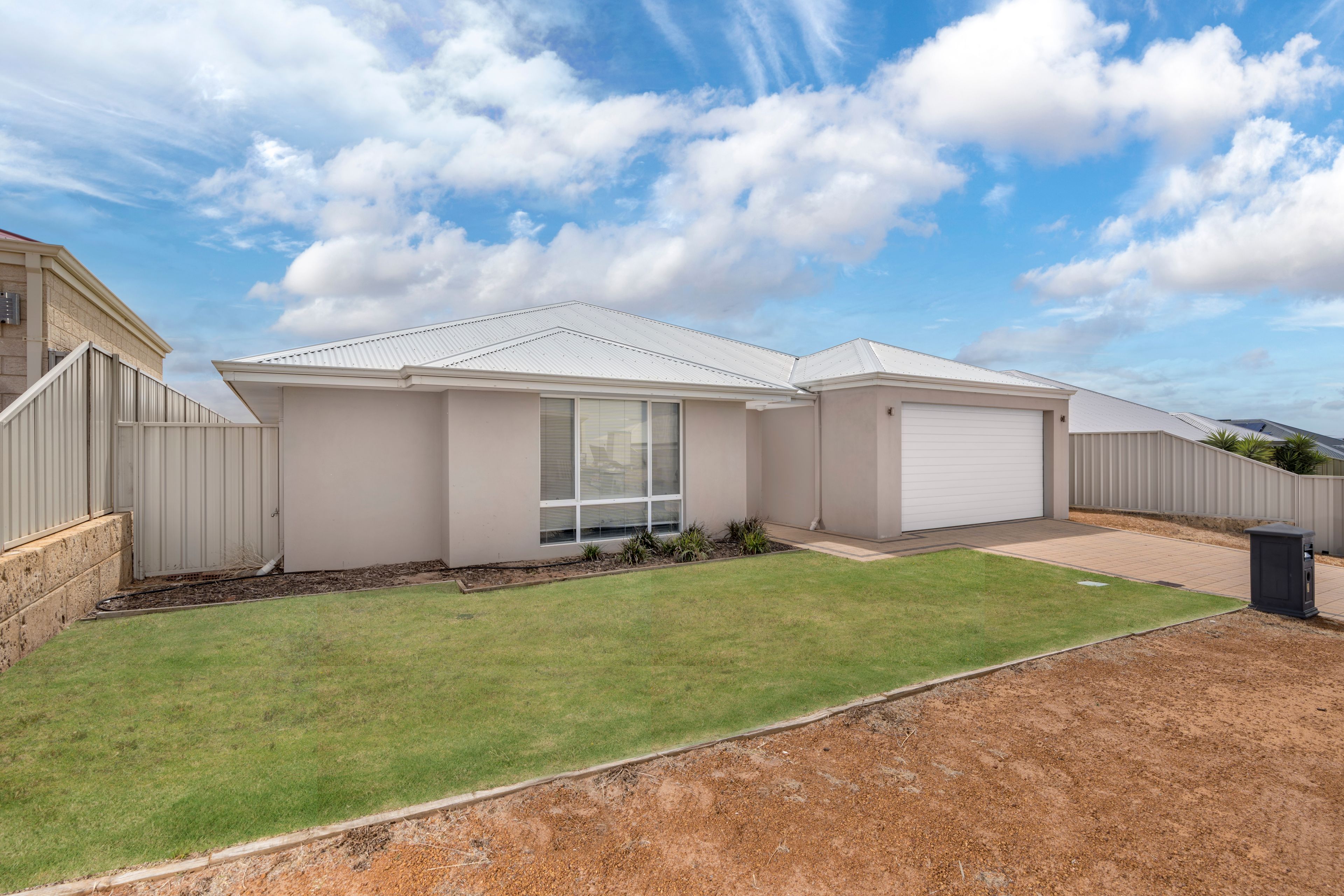 27 Bronzewing Turn, Wandina, WA 6530