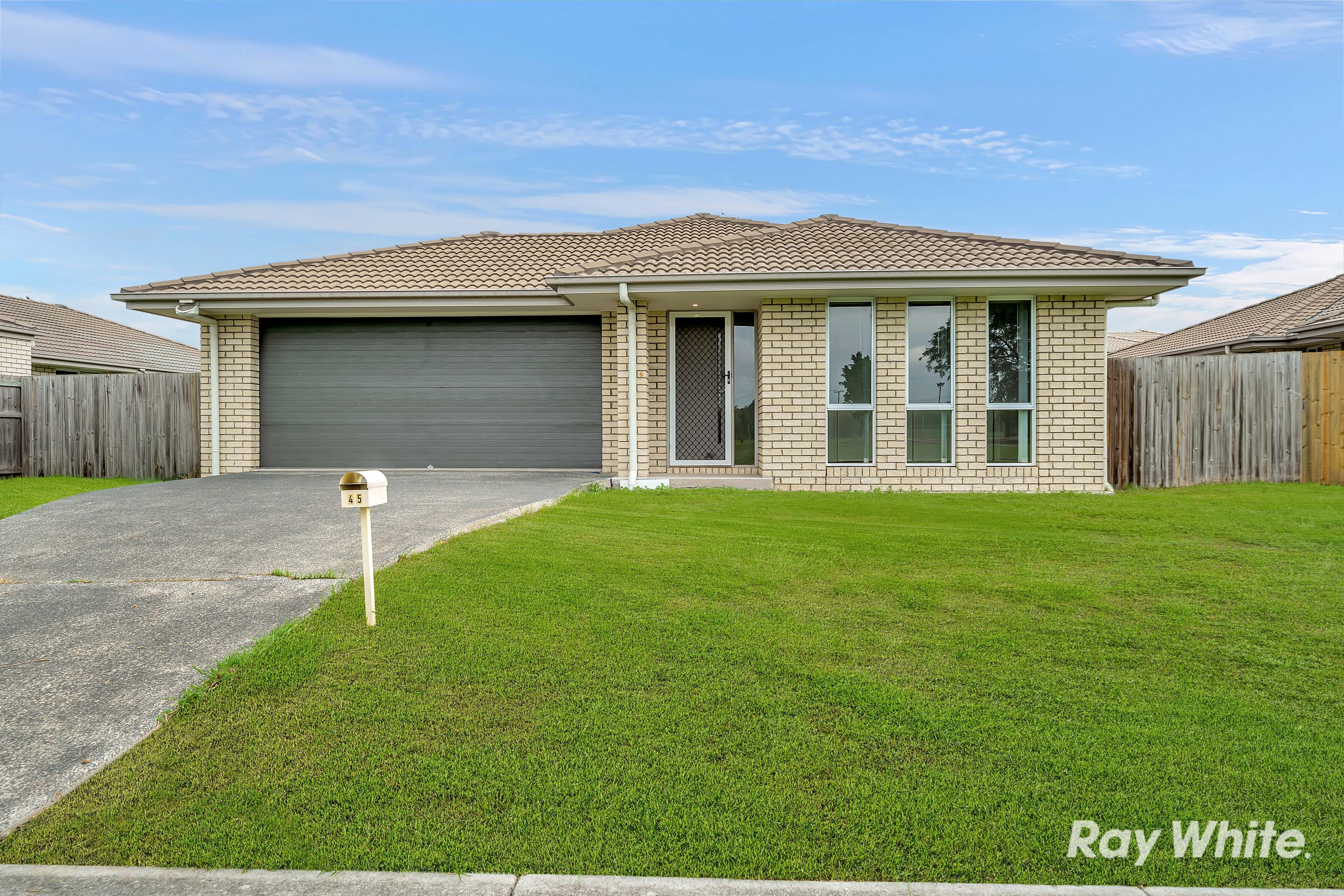 45 Oxford Street, North Booval, QLD 4304