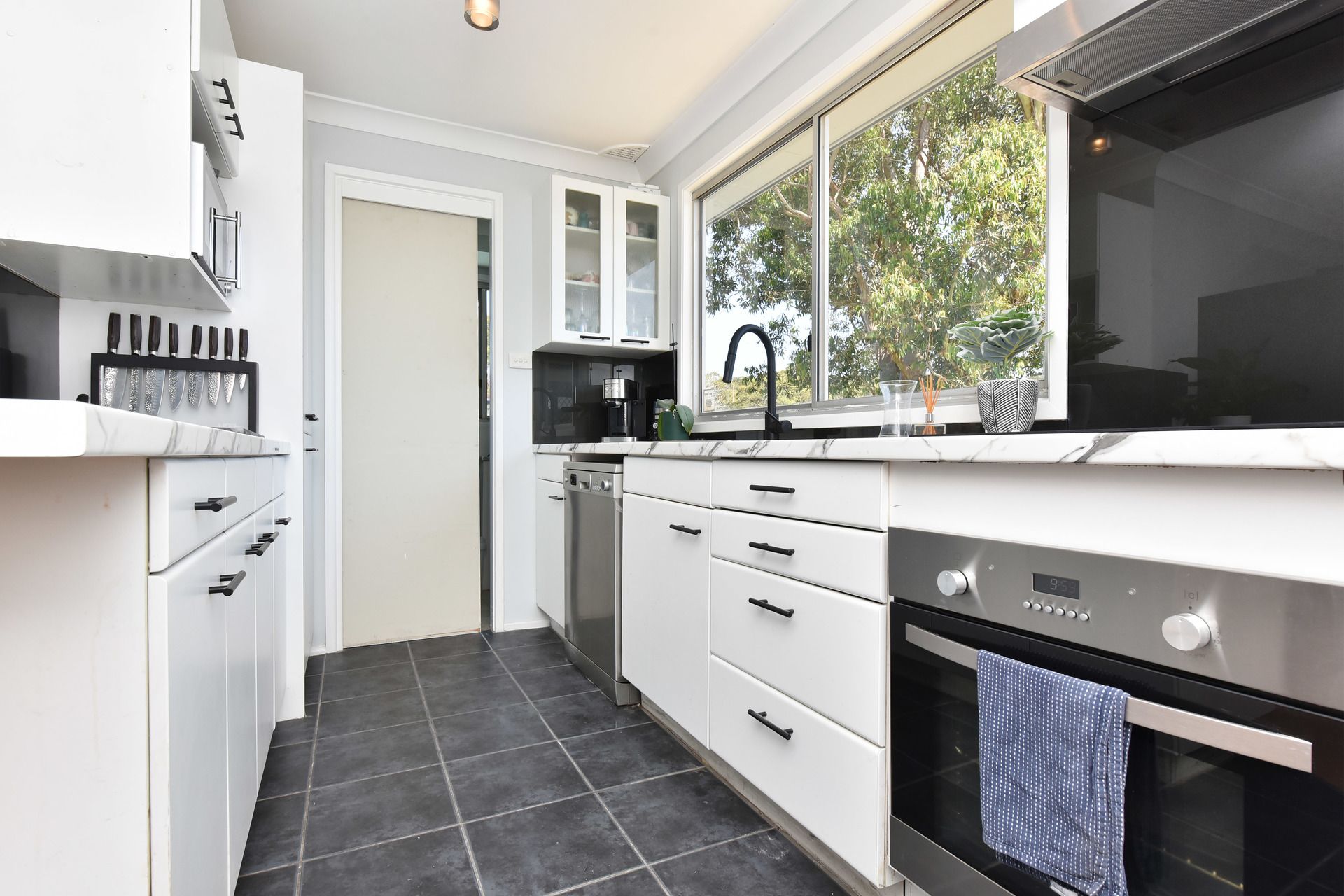 14 Hillside Crescent, Teralba, NSW 2284