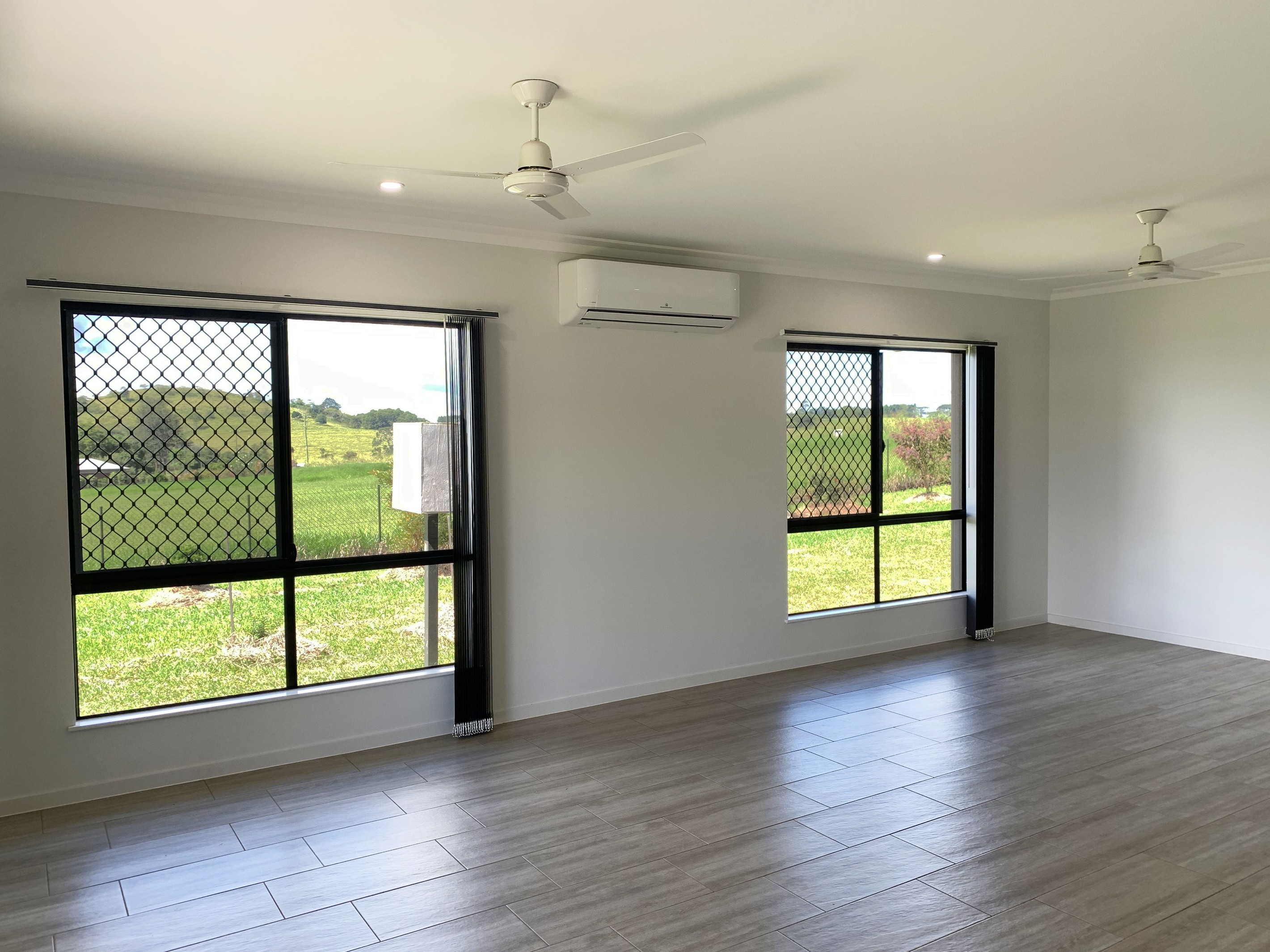 23 Malcolm Road, Tinaroo, QLD 4872