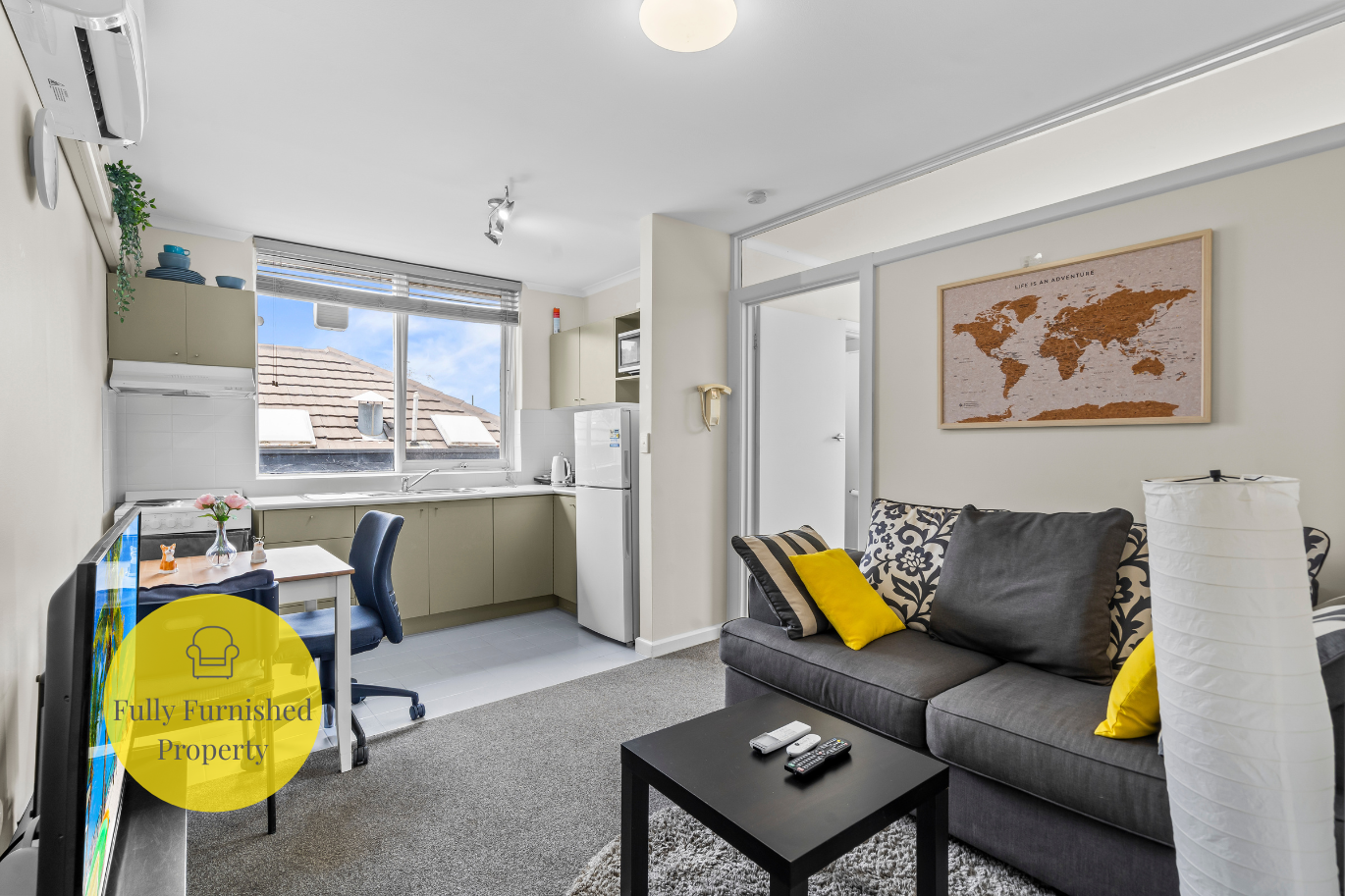 11/17 Clarke Street — photo from Ray White Southbank | Melbourne City
