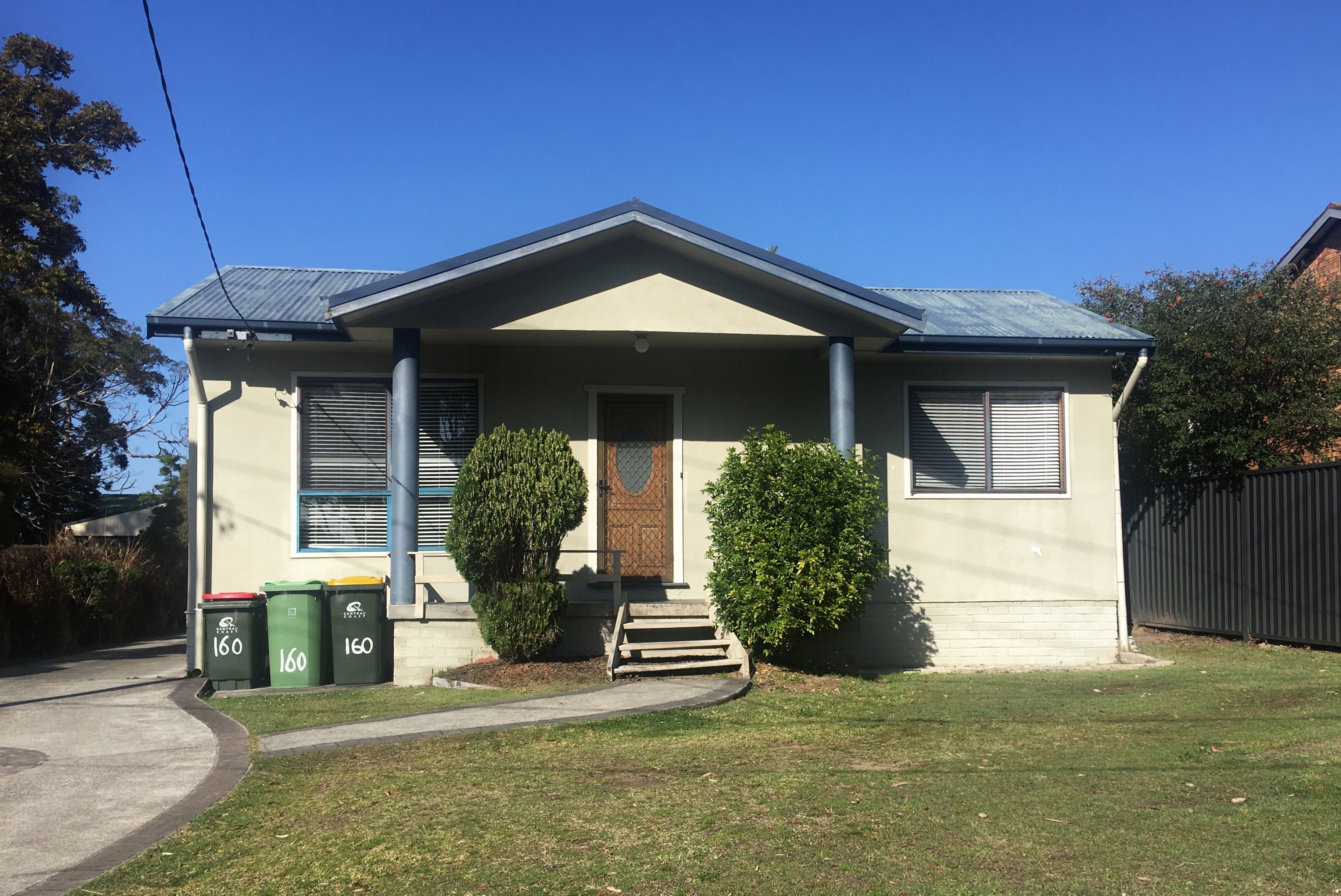 160 Elizabeth Bay Drive, Lake Munmorah, NSW 2259