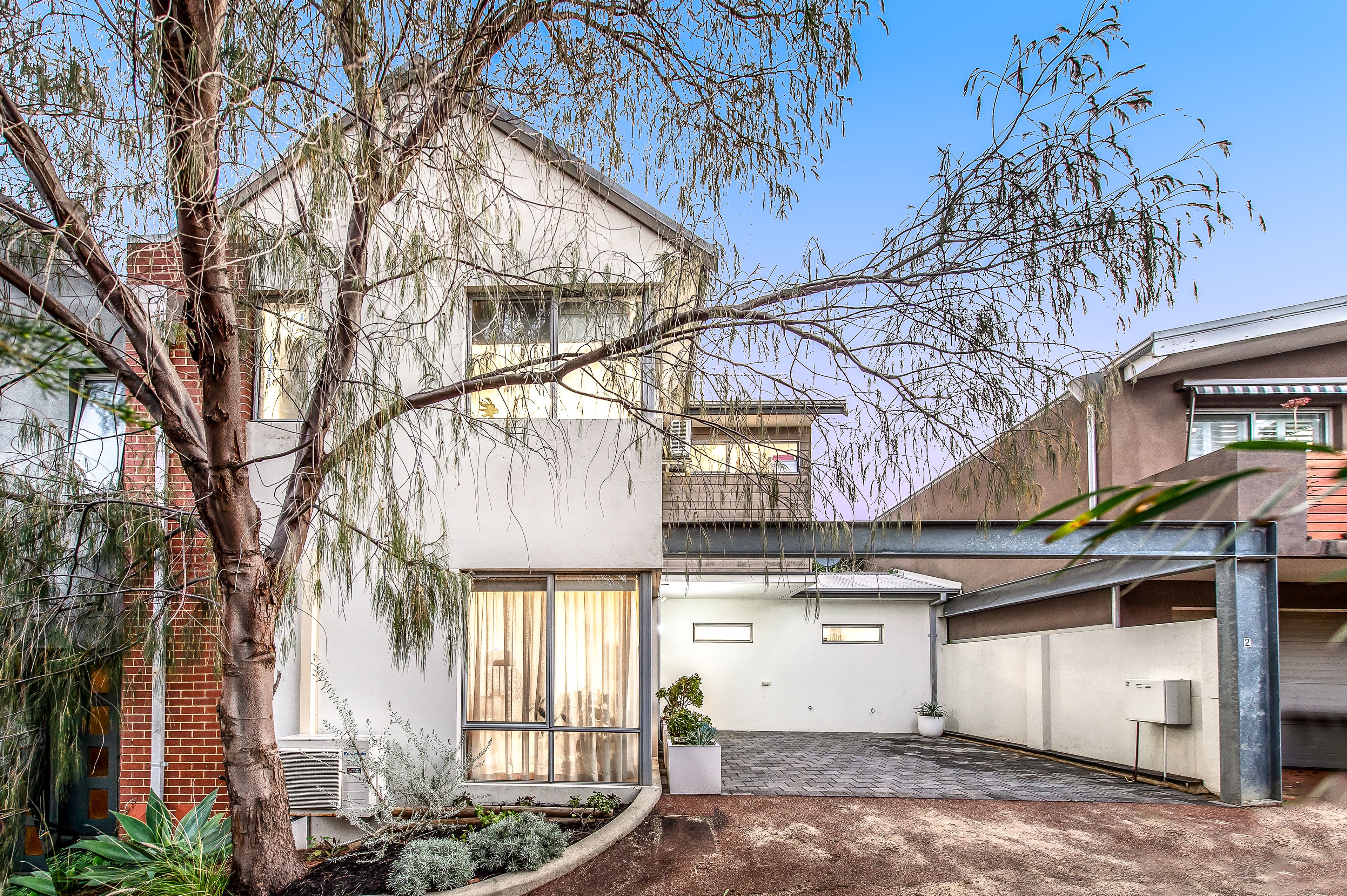 31 Harvest Road, North Fremantle WA 6159