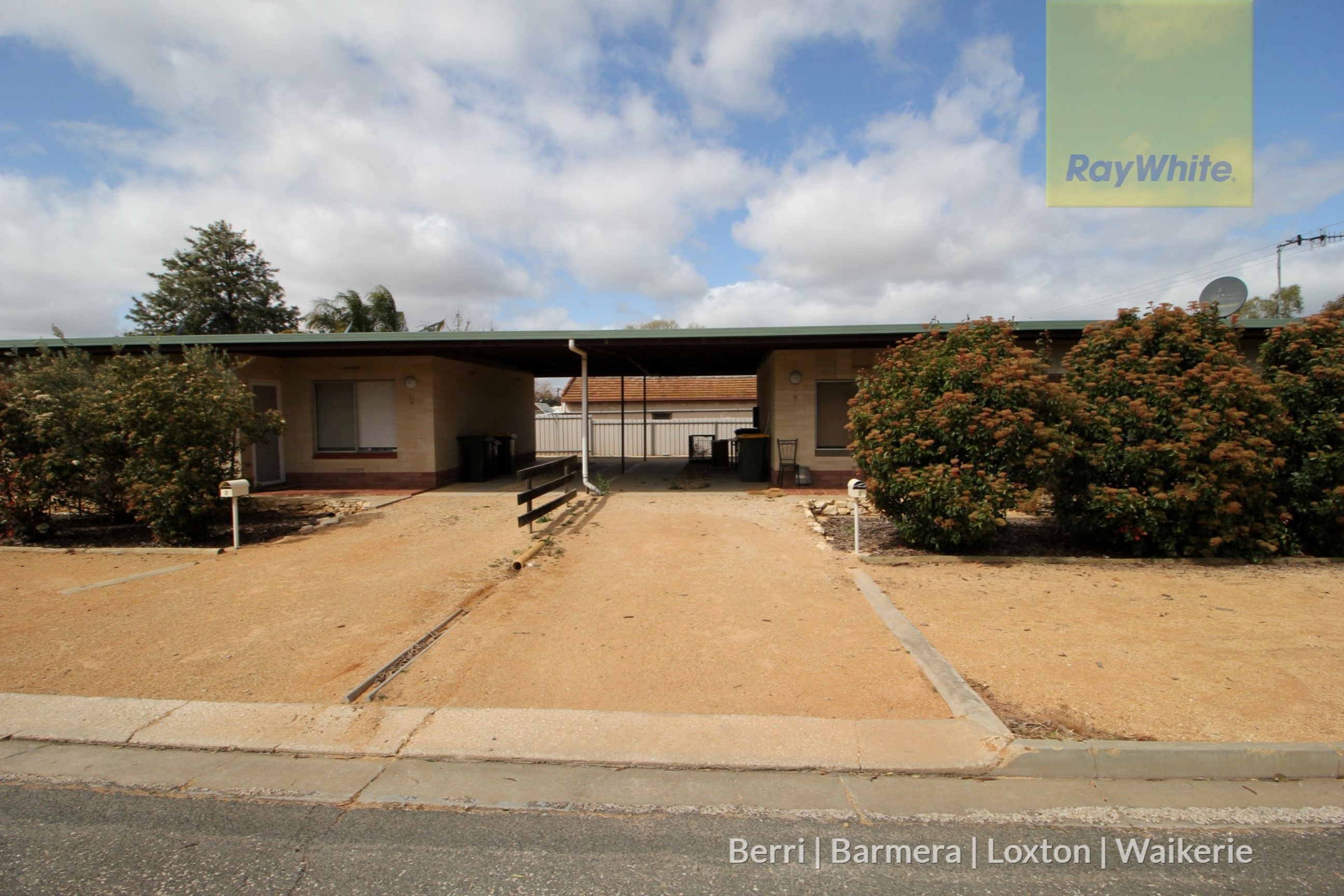 Units 1-4, 57 Tobruk Terrace, LOXTON, SA 5333