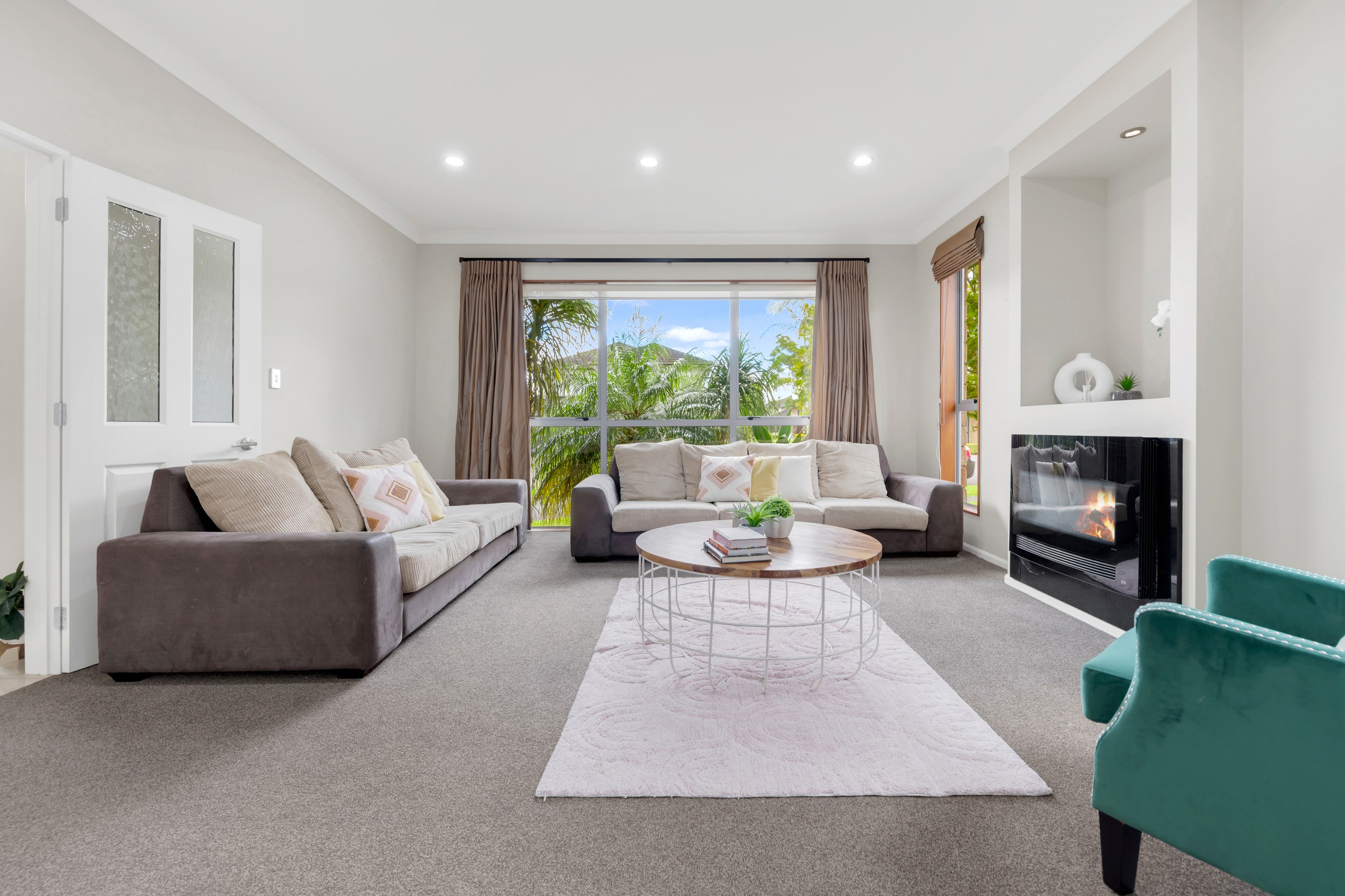 19 Gibbston Crescent, Flat Bush, Manukau City