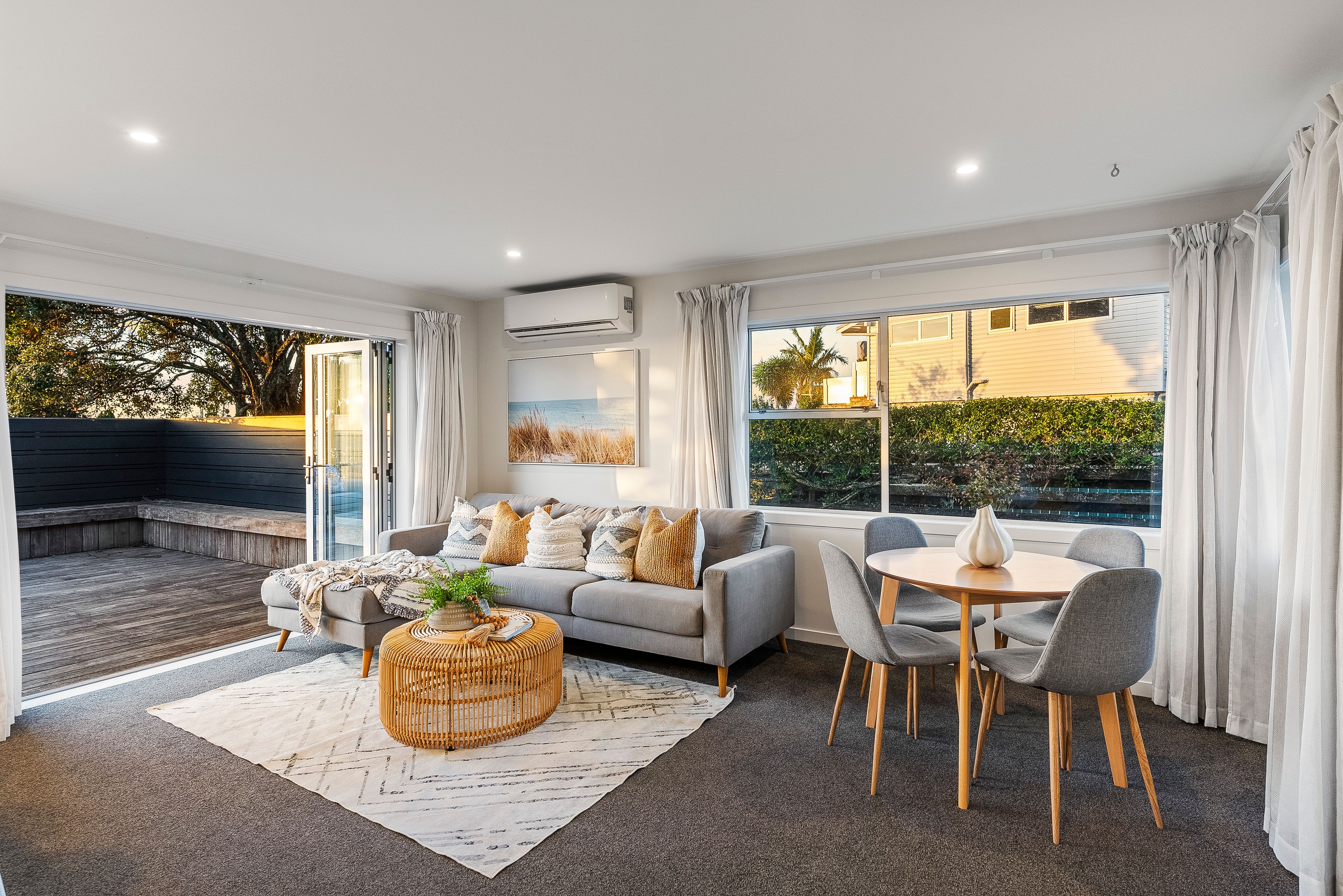 2/138 Sandspit Road, Cockle Bay, Manukau City