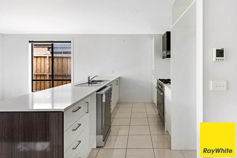 117 Park Orchard Drive, Pakenham, VIC 3810