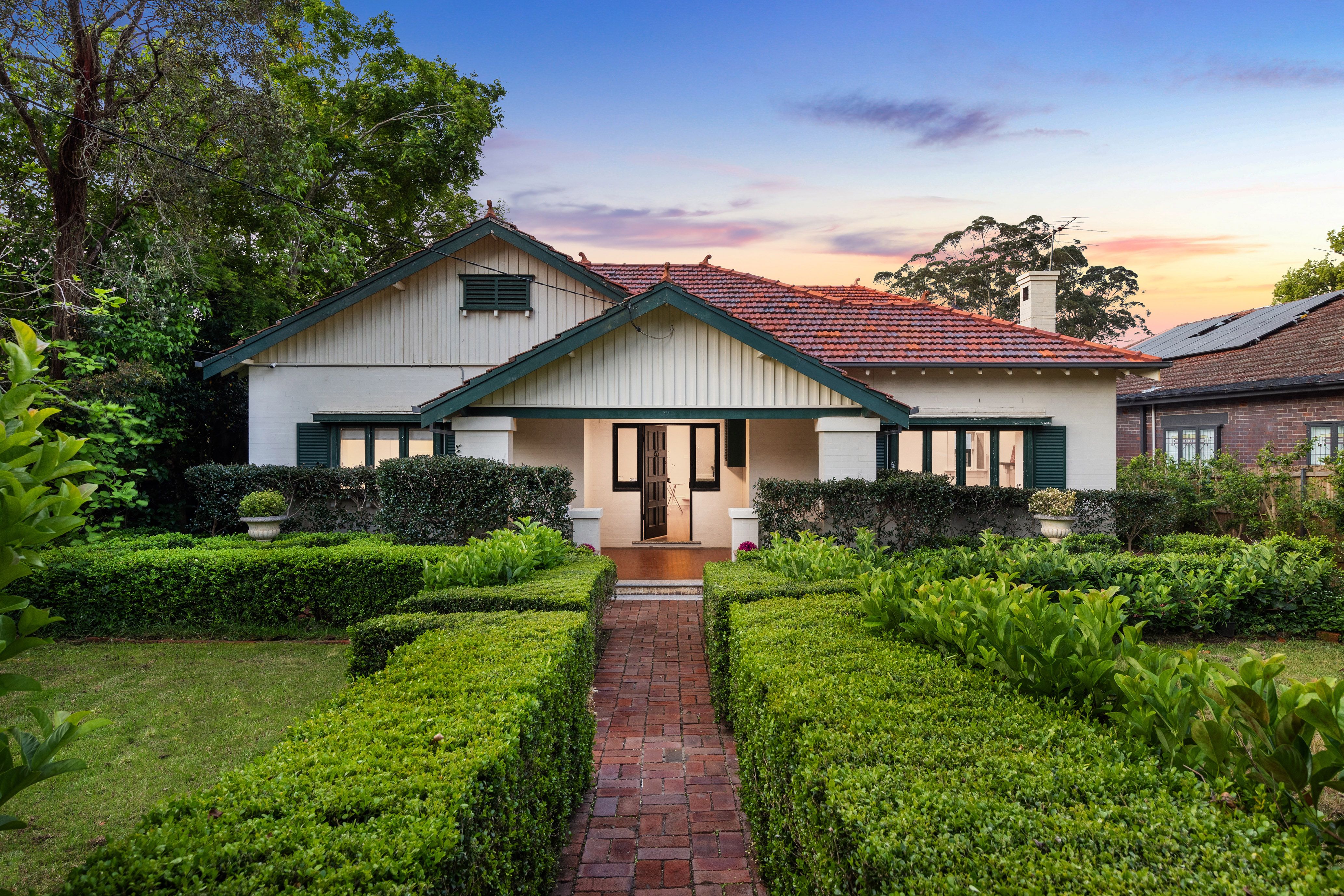 27 Brentwood Avenue, Warrawee, NSW 2074