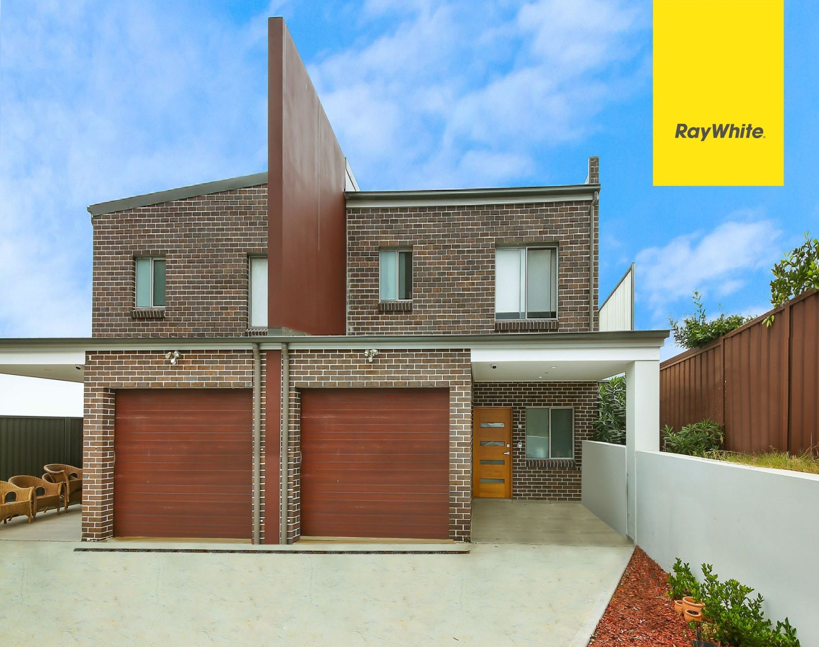 2 Curtin Place