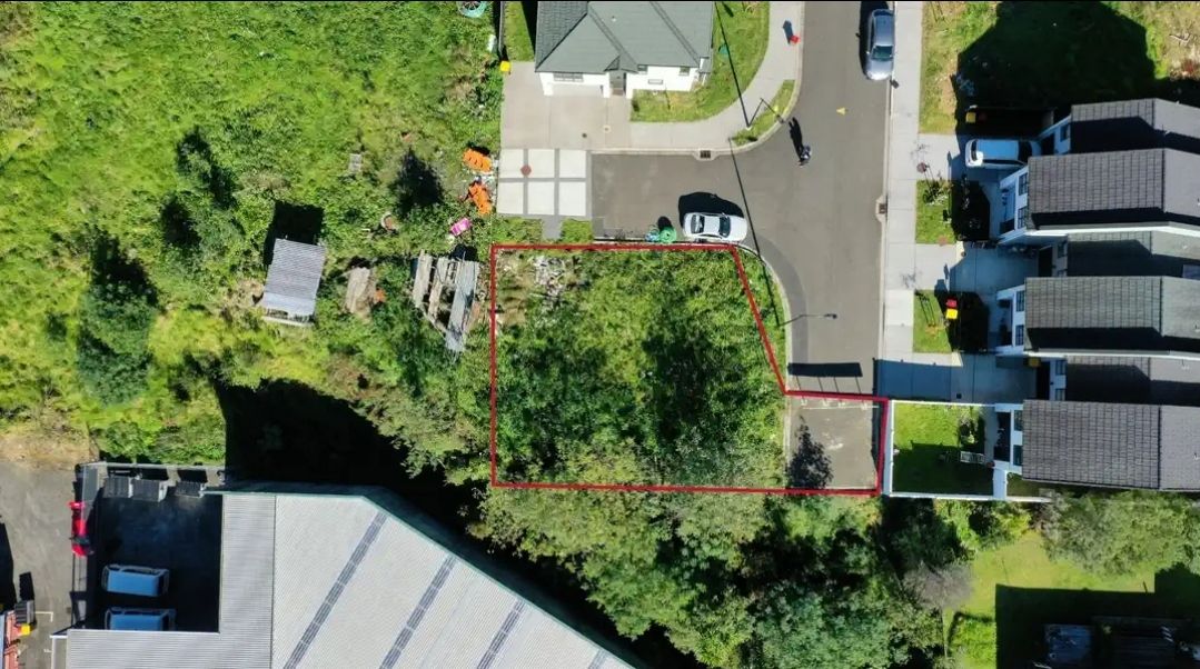 12 Hulme Place, Henderson, Waitakere City