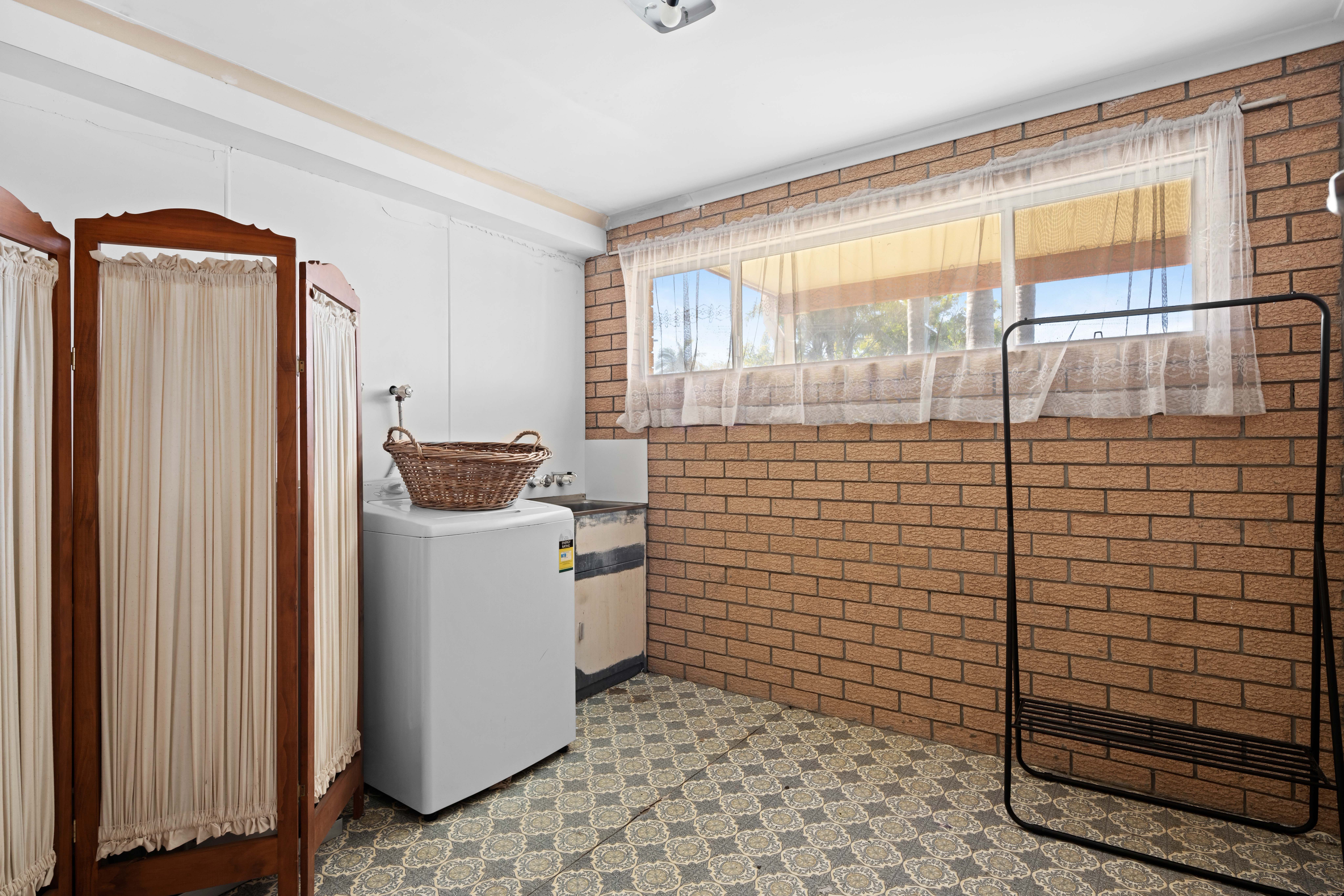 2 Horder Avenue — photo 18 of 27