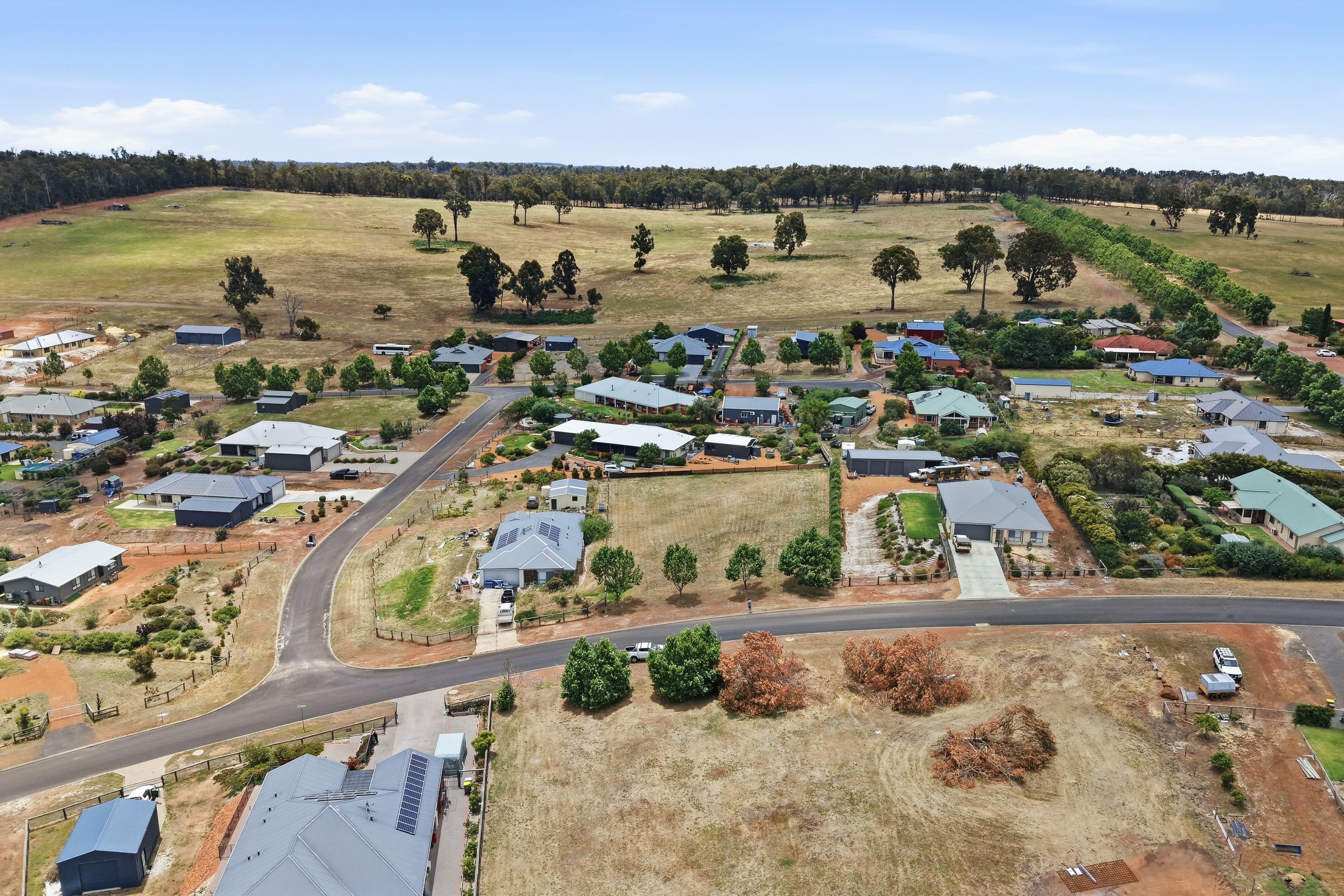24 Gleneagles Drive, Bridgetown, WA 6255