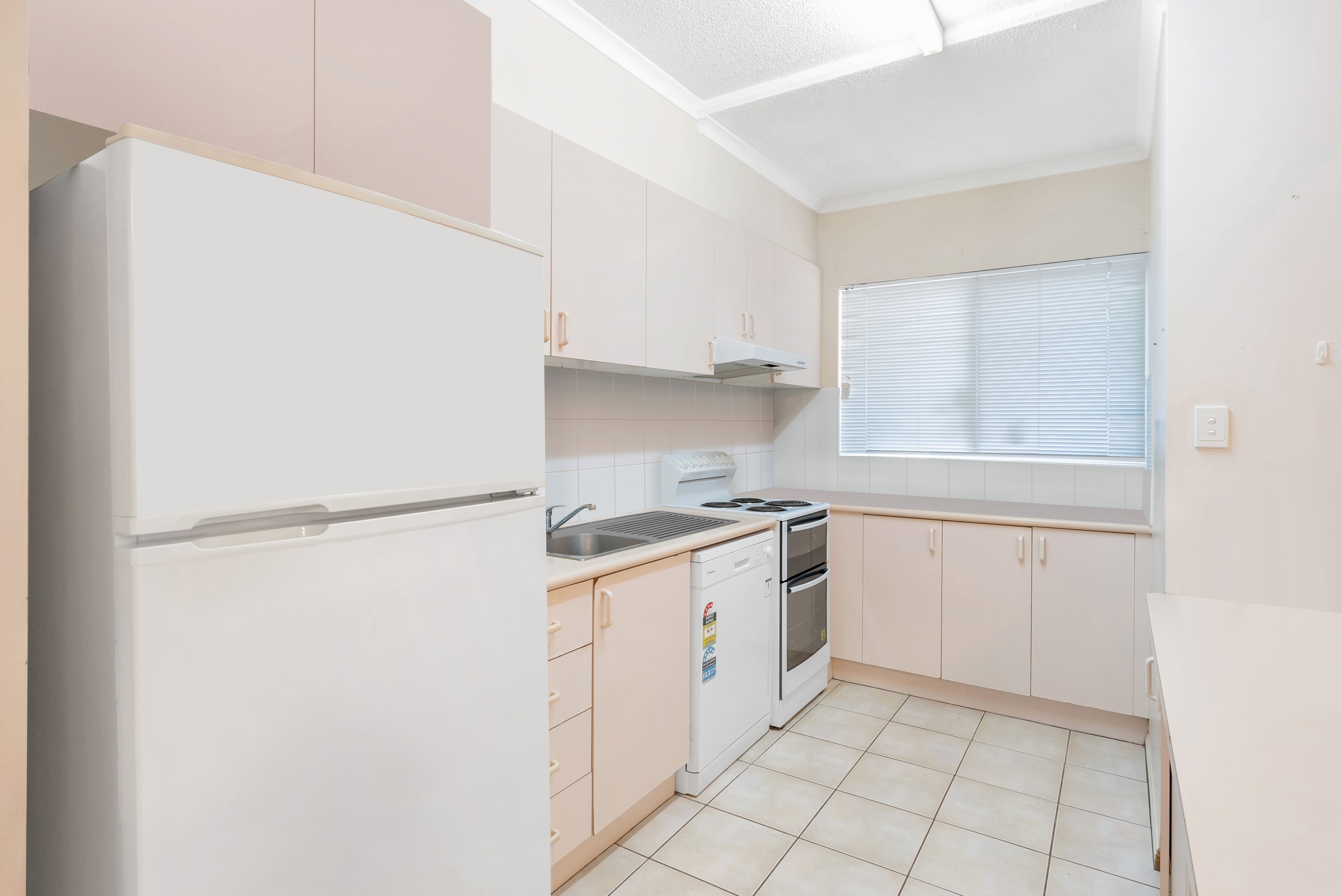 6/6-8 Faculty Close, Smithfield, QLD 4878