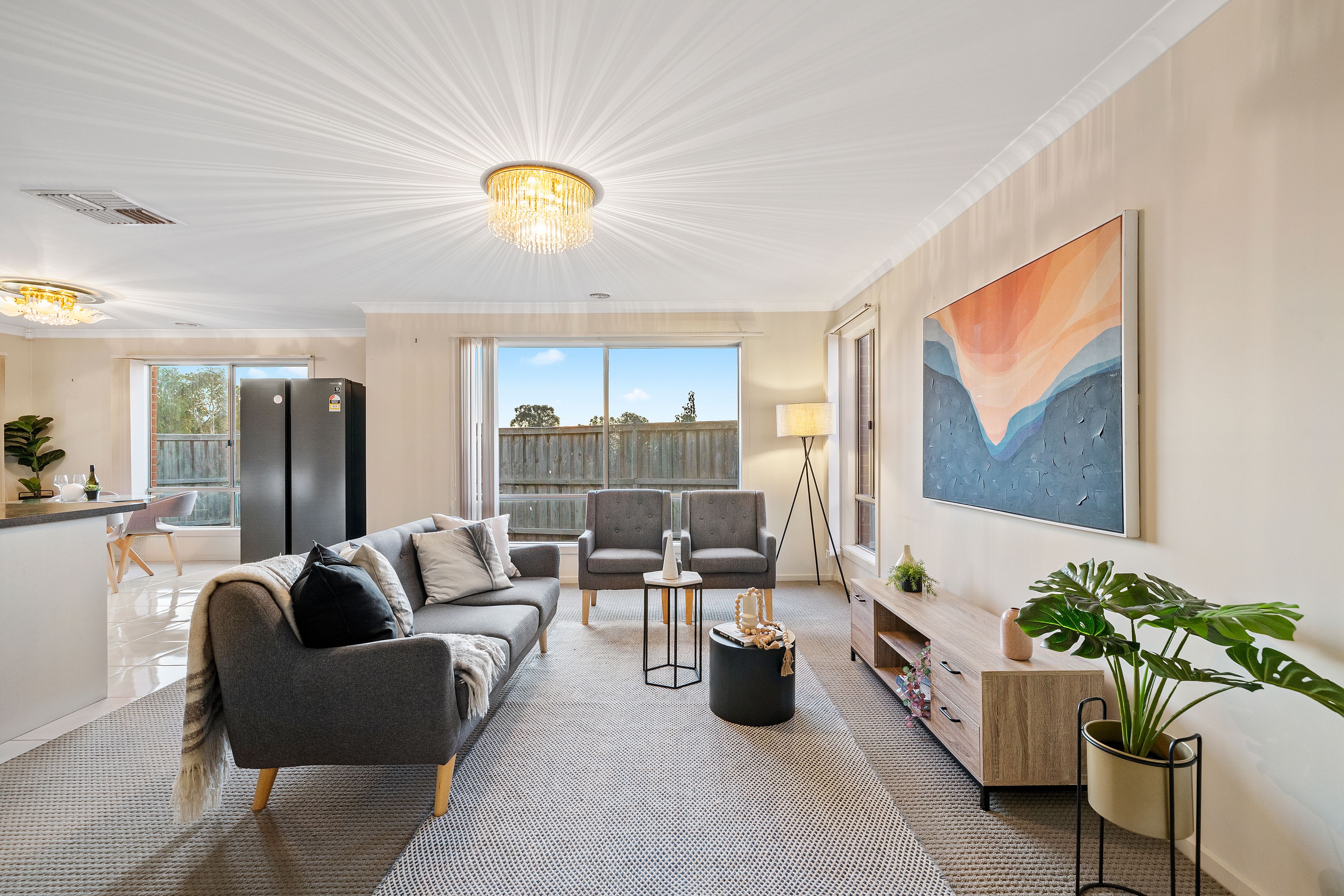 2 Tiarne Crescent, Hampton Park, VIC 3976