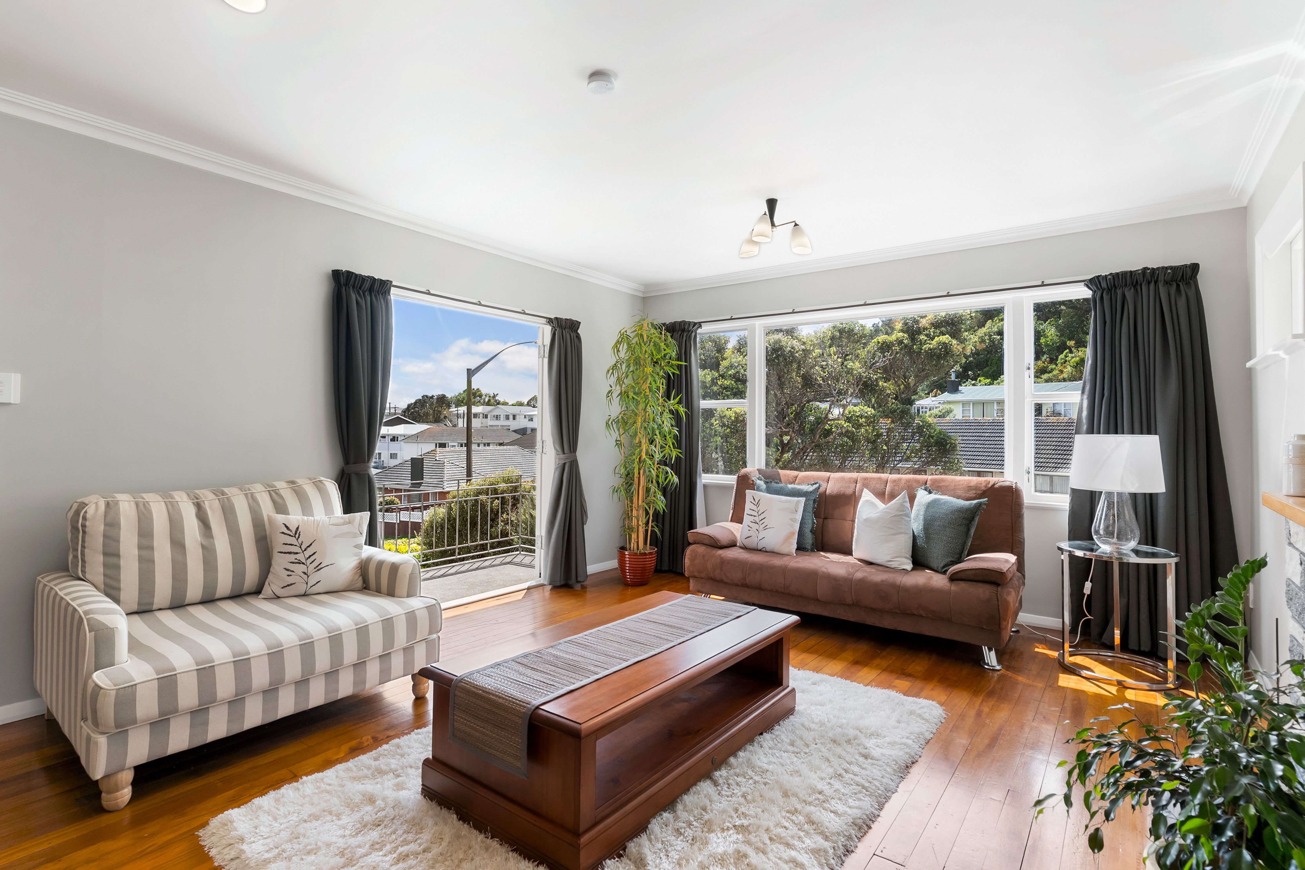 73 Kenmore Street, Newlands, Wellington City