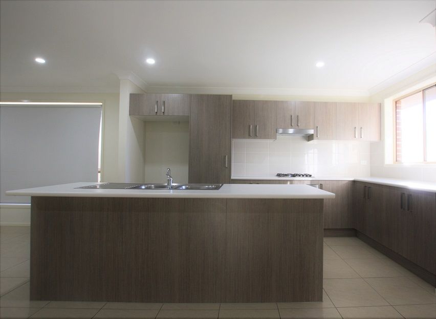 19 Owens Street, Spring Farm, NSW 2570