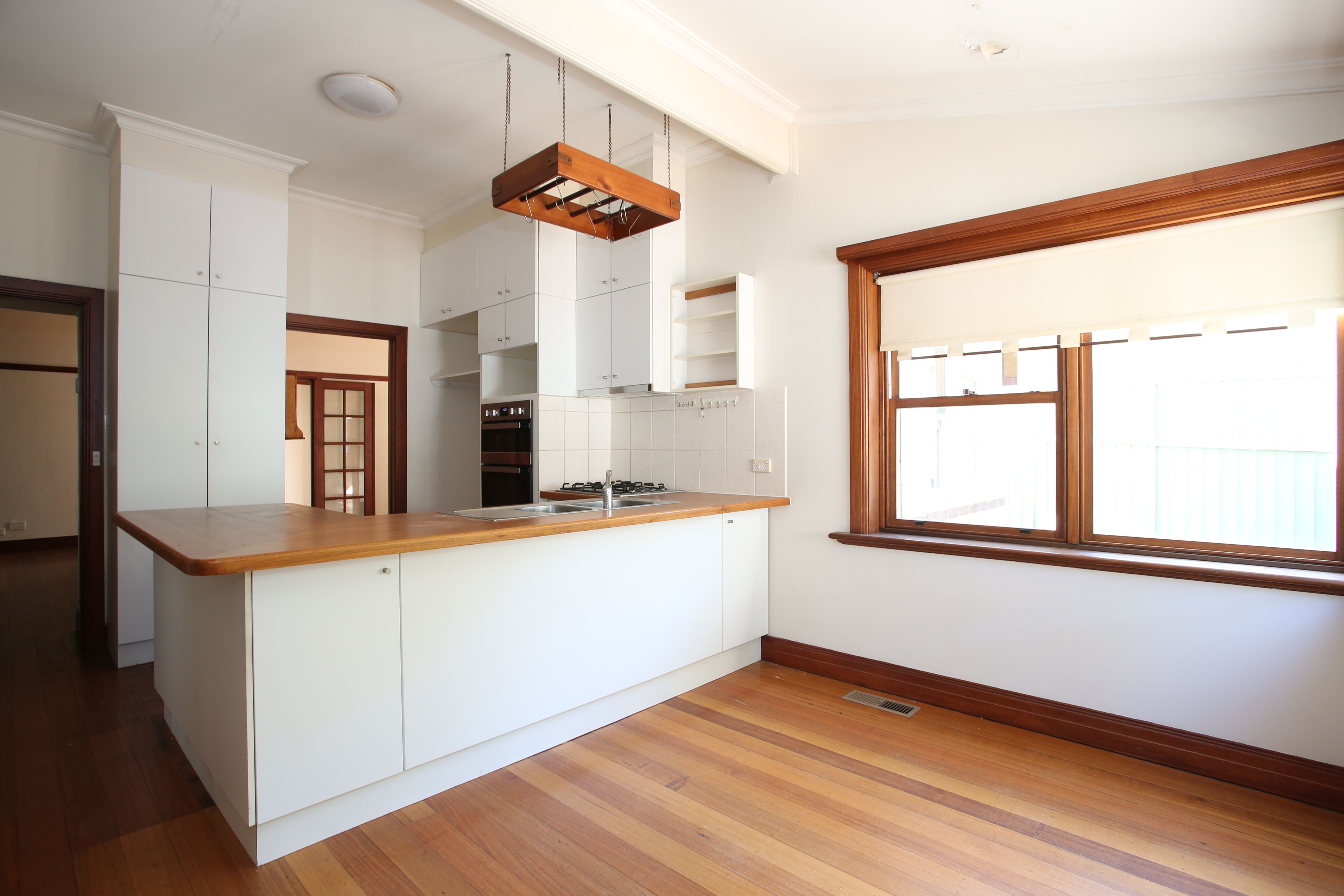 2 Glebe Avenue, Cheltenham, VIC 3192