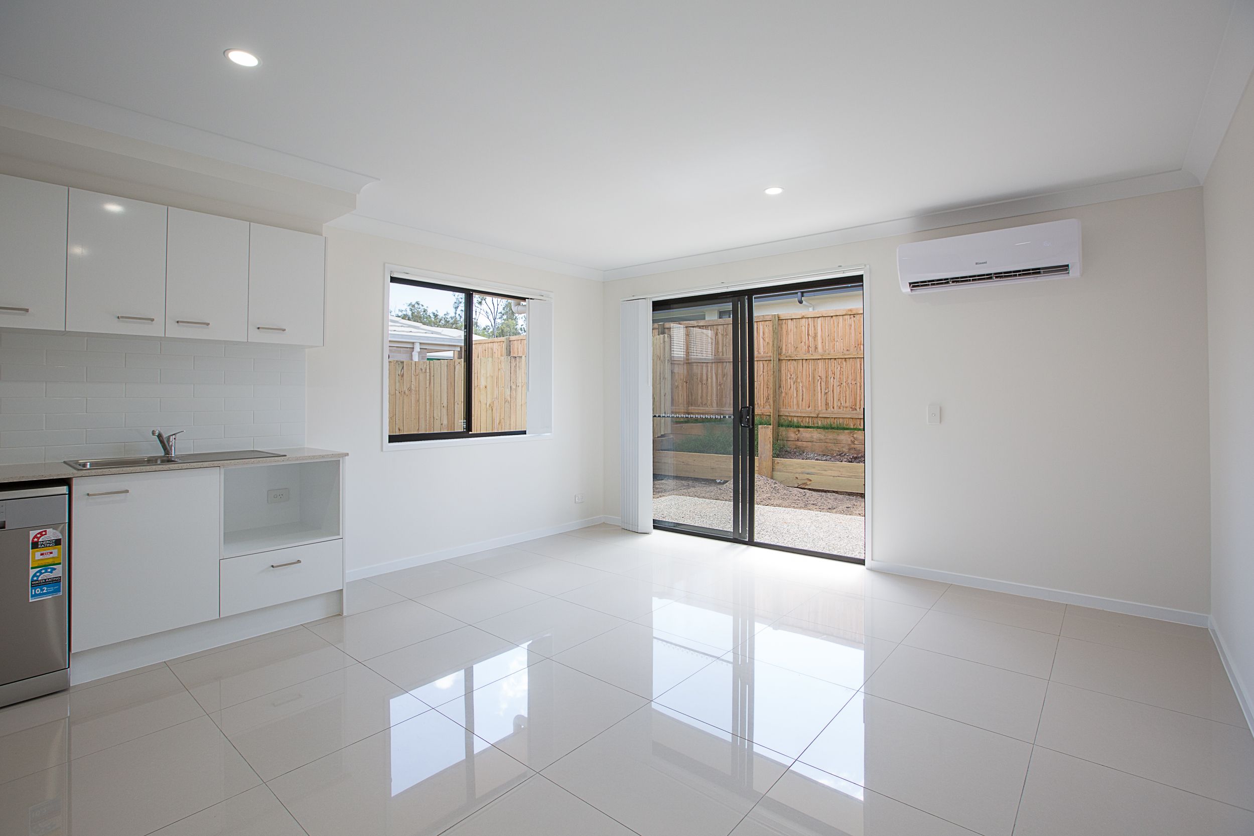 2/9 Larter Street, Brassall, QLD 4305
