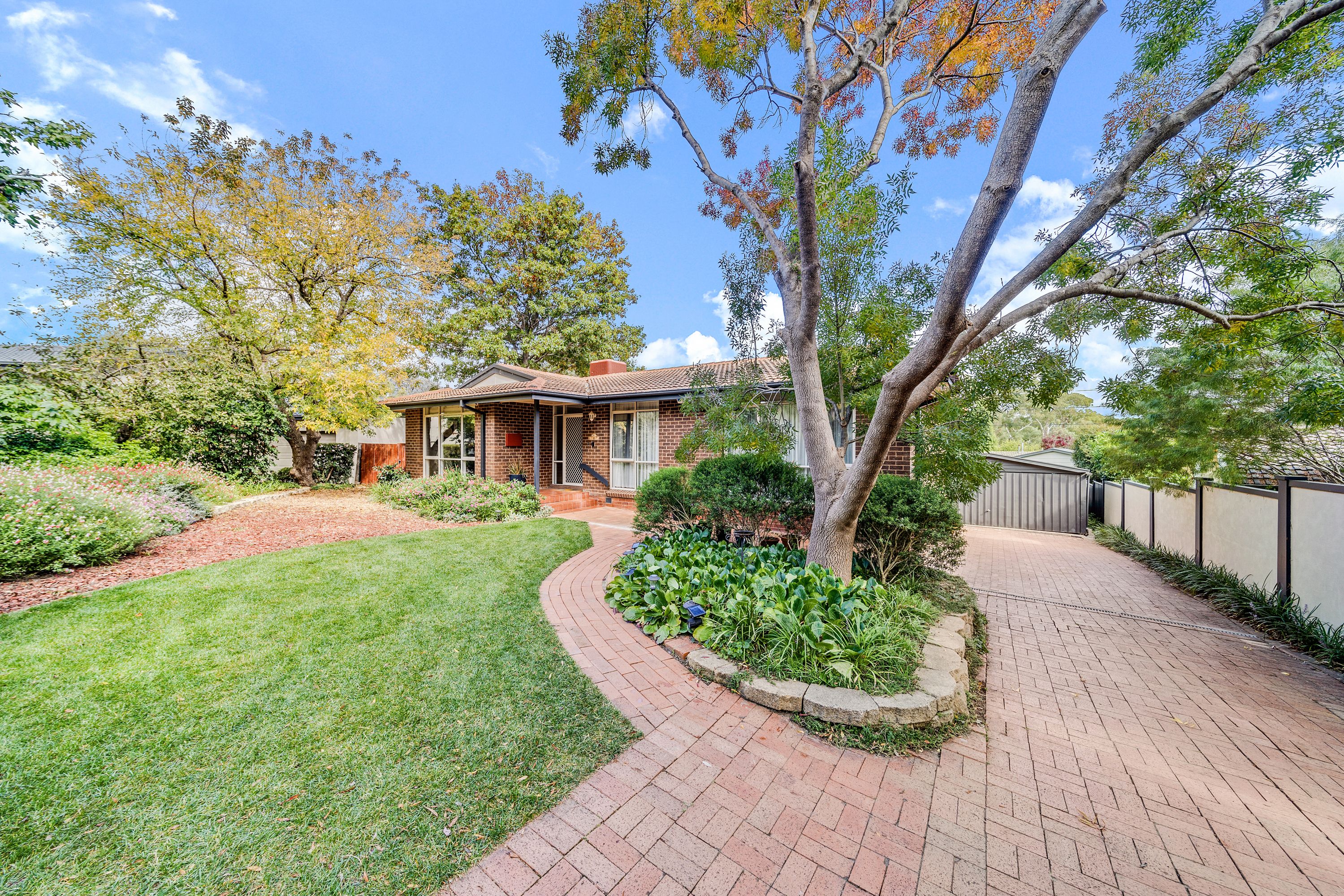 8 Gundara Street, Aranda, ACT 2614