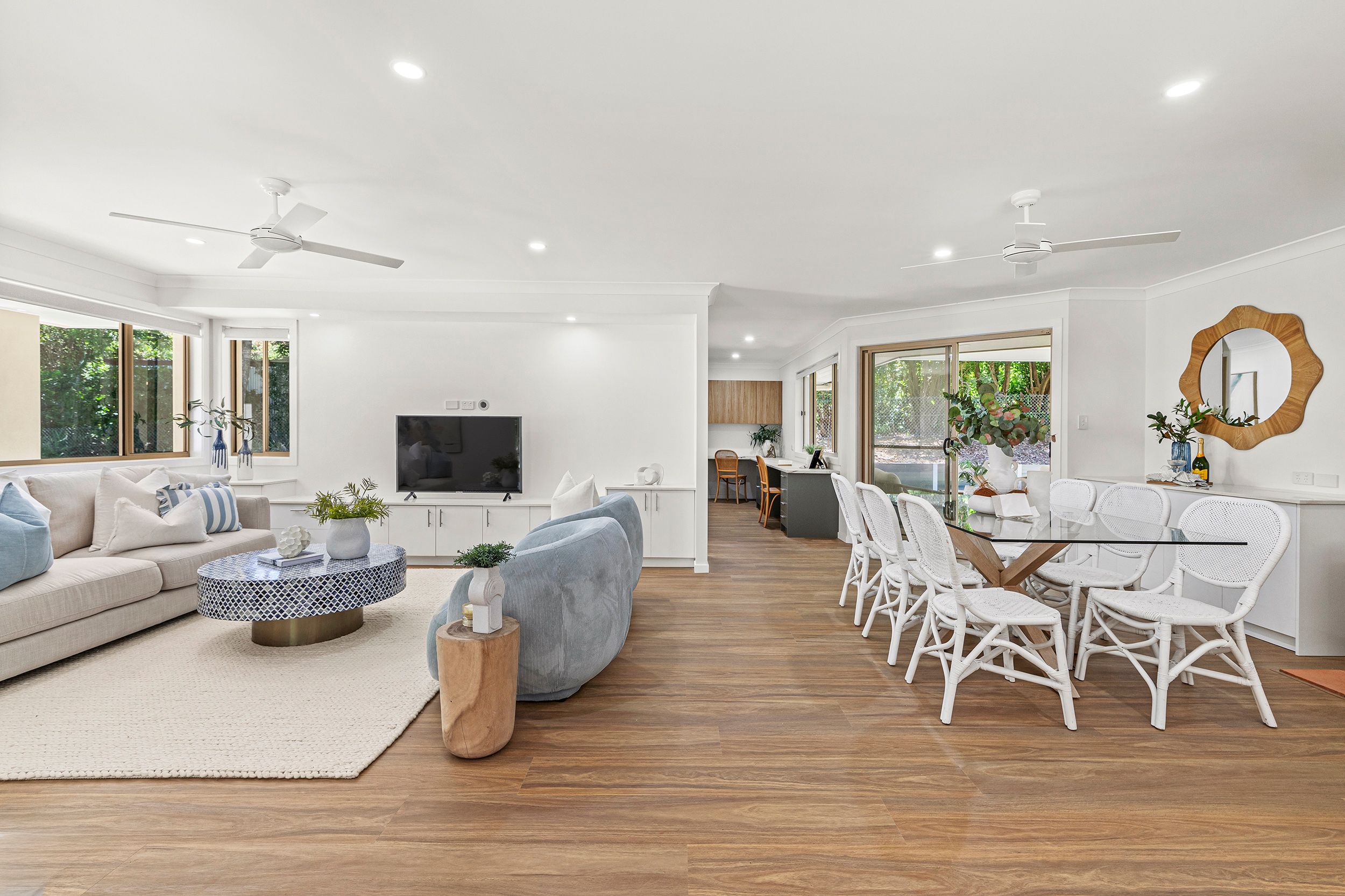 135 Beacon Road, Tamborine Mountain QLD 4272