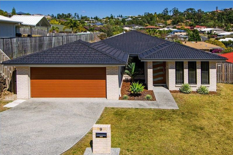 9 Inman Court, Pacific Pines, QLD 4211