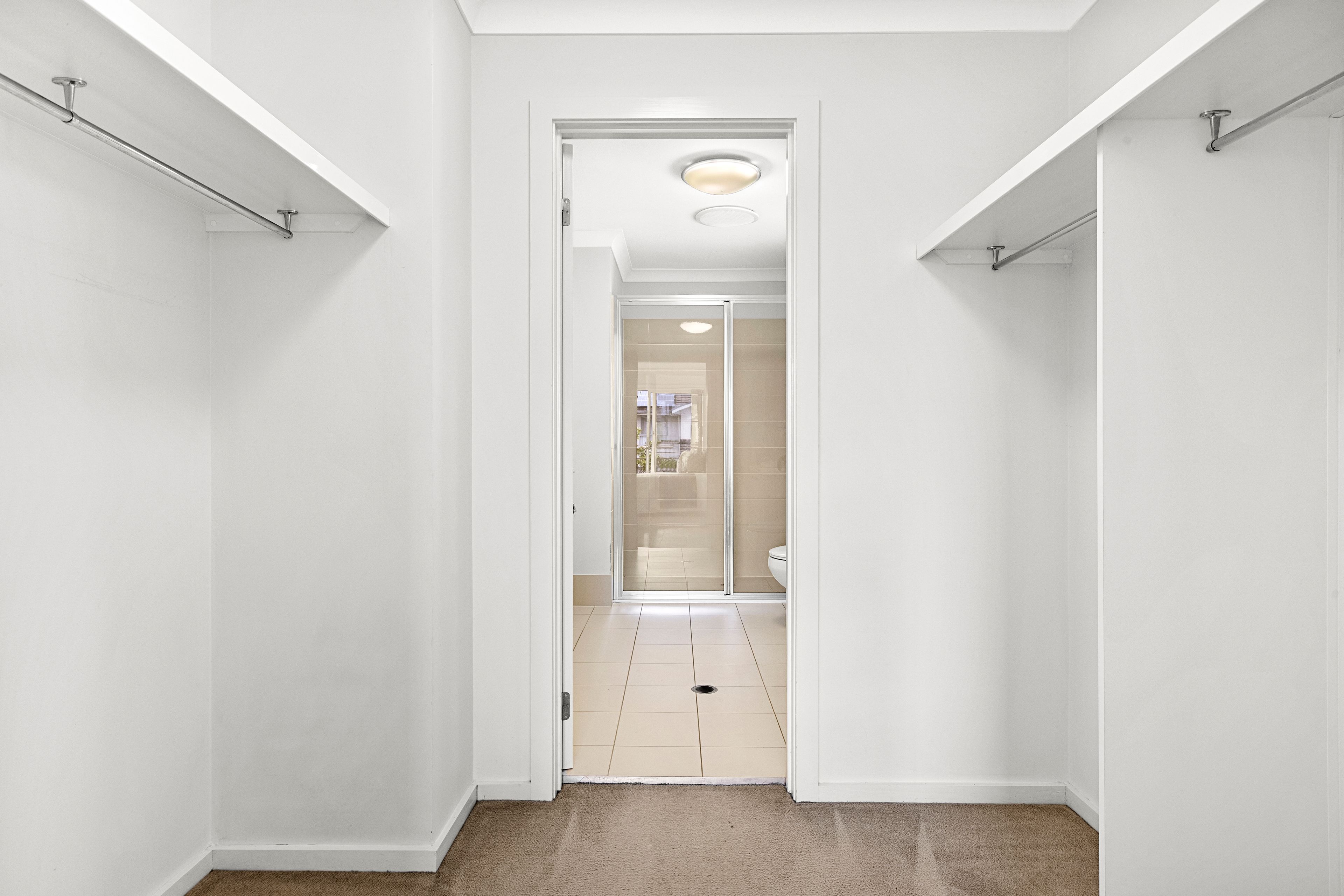 20 Annalyse Street — photo 10 of 15