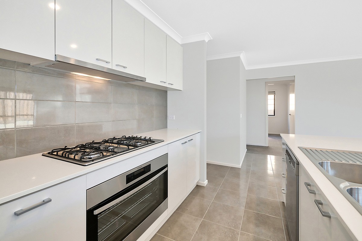 8 Kamona Street, Clyde, VIC 3978