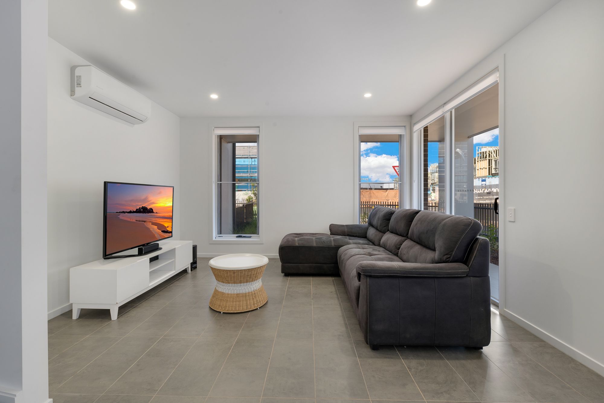 DENHAM COURT, NSW 2565