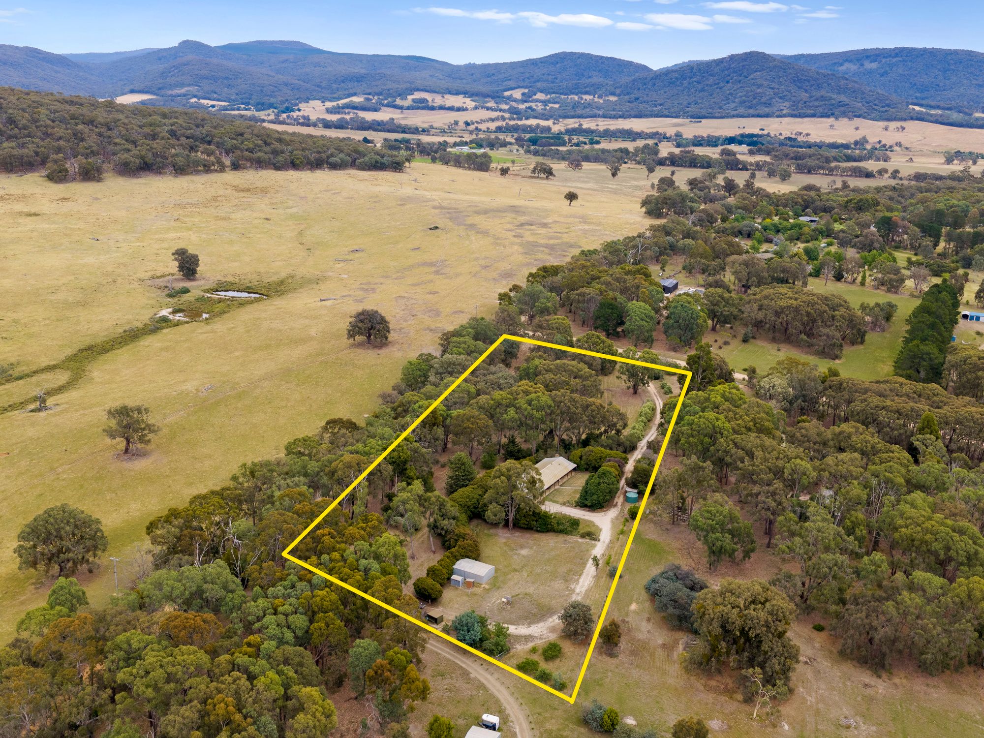 203 Tulley Road, Lima East, VIC 3673