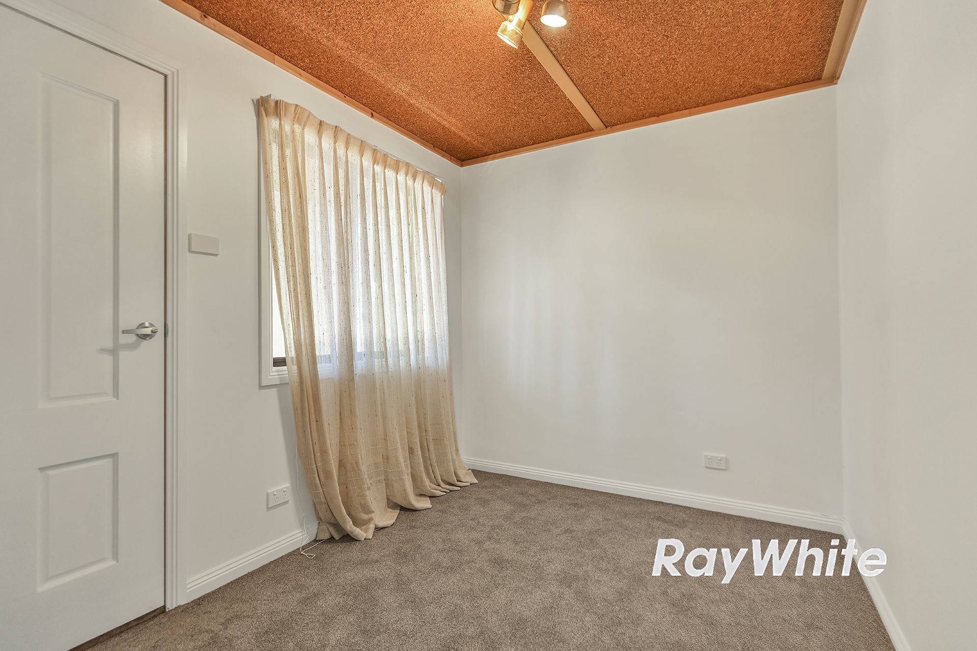 27 Northcote Street — photo 12 of 24