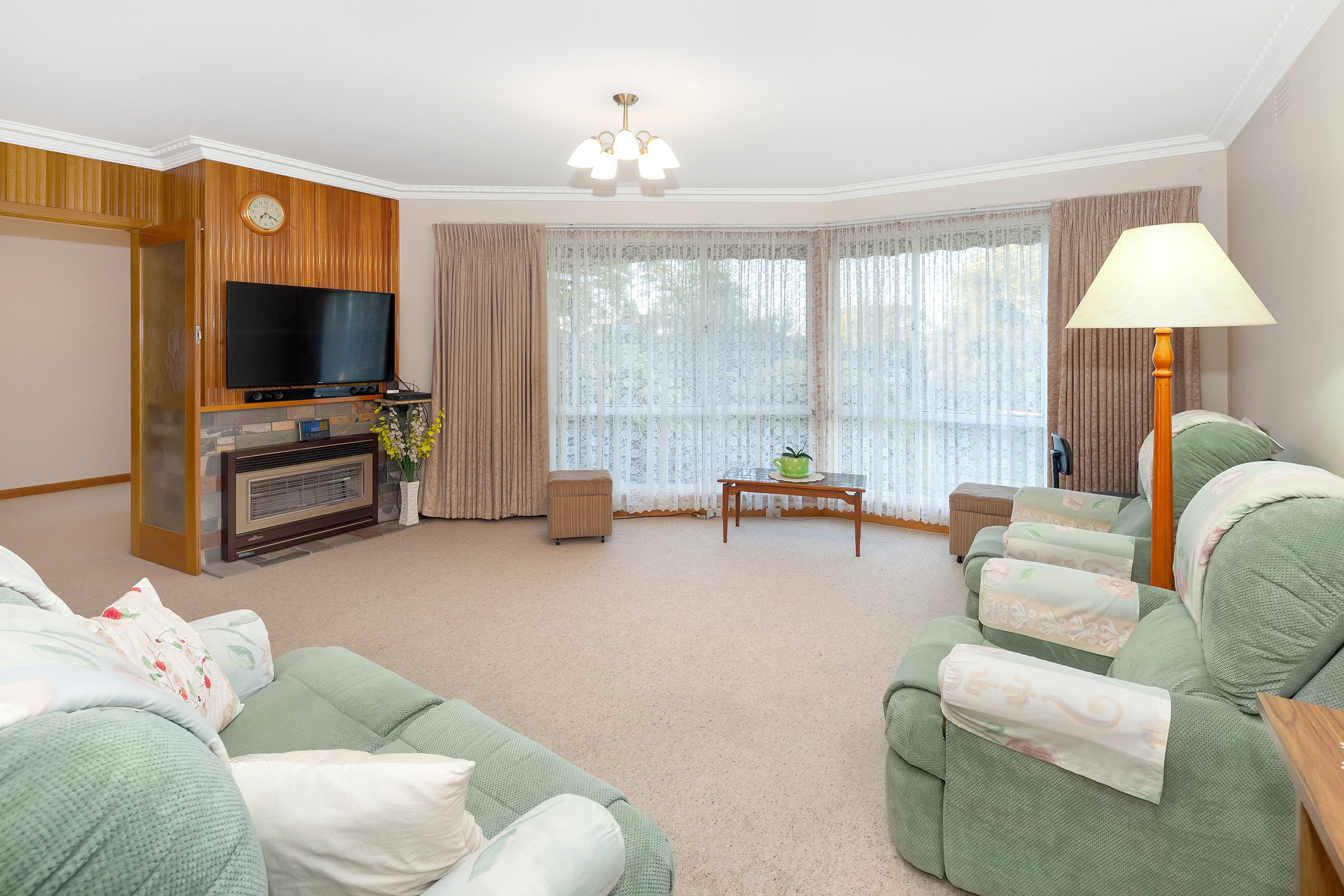 35 Cambridge Street, Wendouree, VIC 3355