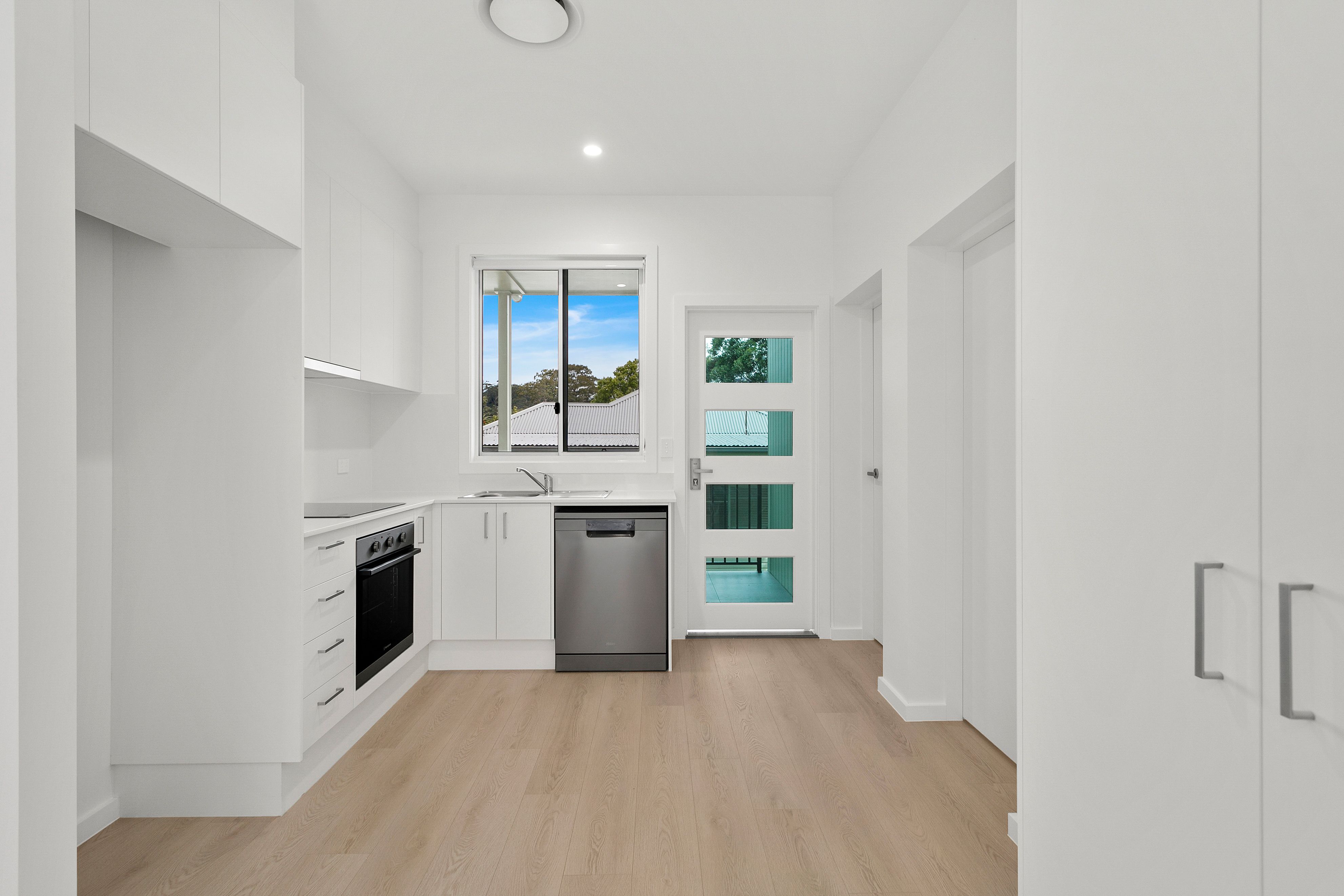 51a Dempster Street — photo 5 of 5