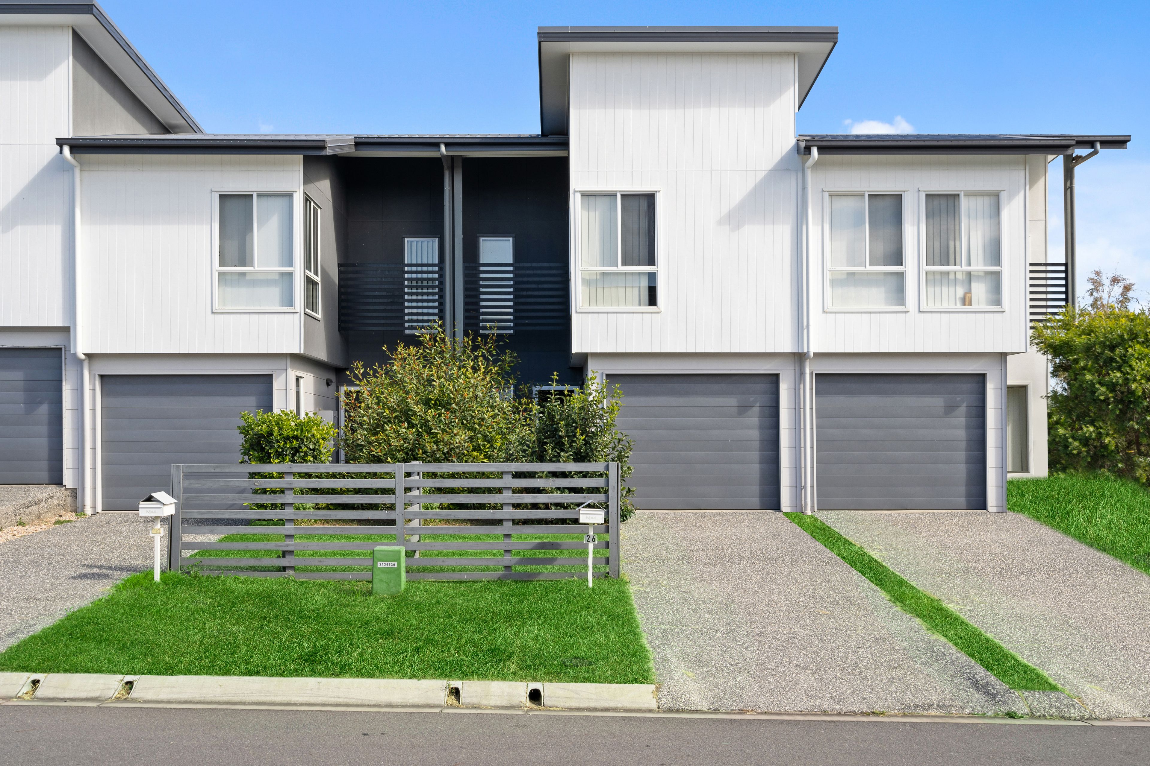 26 Crescent, Redbank Plains, QLD 4301 Sold House Ray White Springfield Springfield