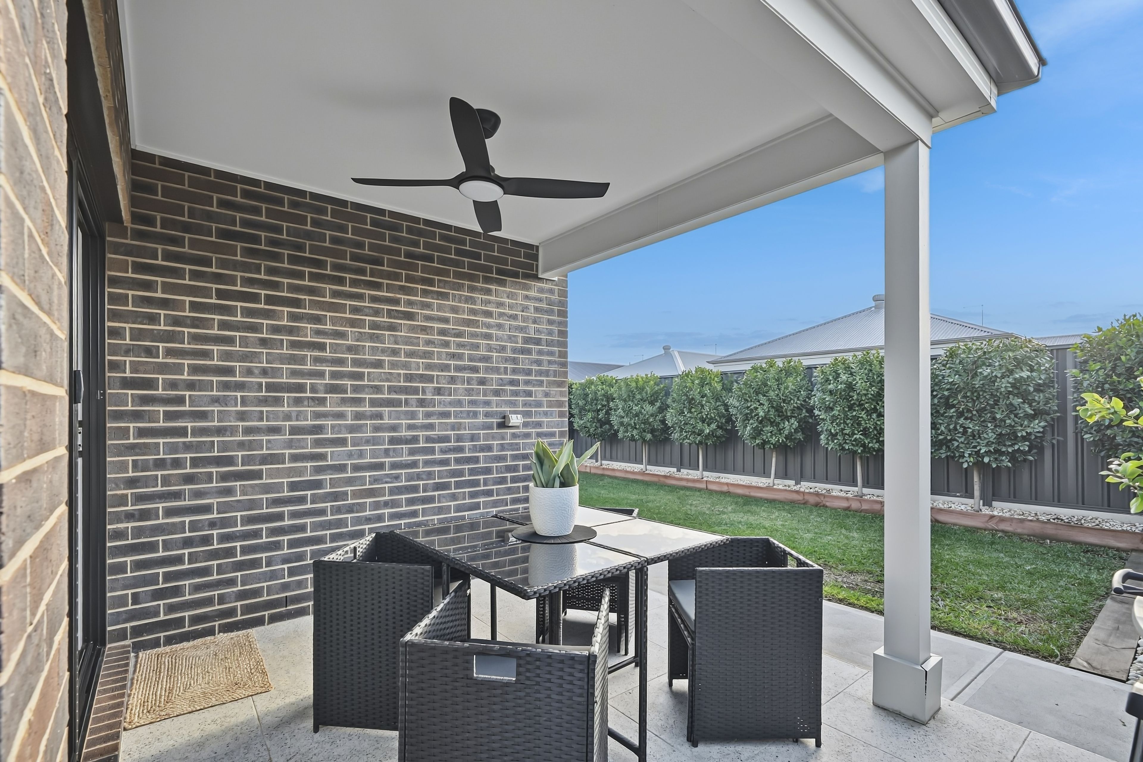 25 Hatcher Road — photo 12 of 14