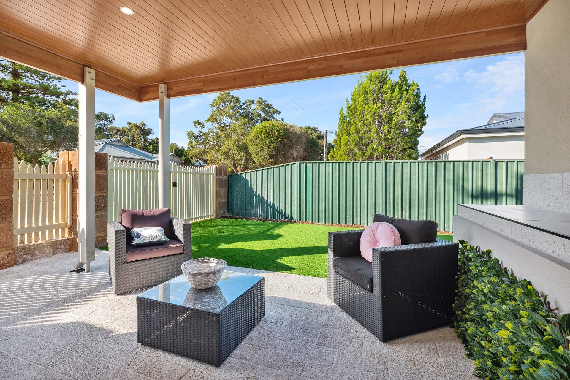 9/16 Crestview Crescent, Kalamunda, WA 6076