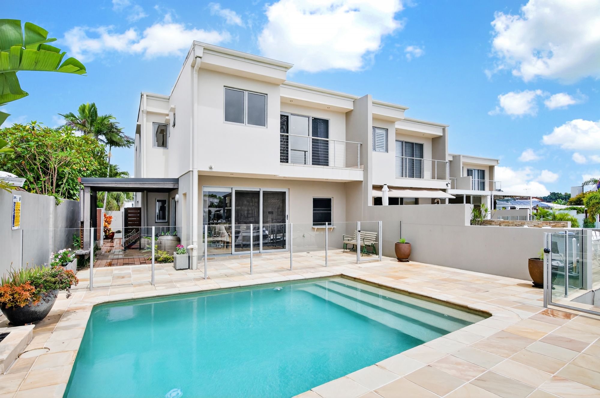 4/10 Pisa Court, Surfers Paradise, QLD 4217