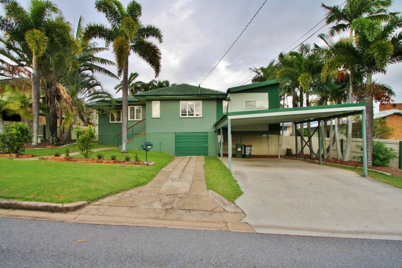 22 Scholfield Street, Holland Park West, QLD 4121