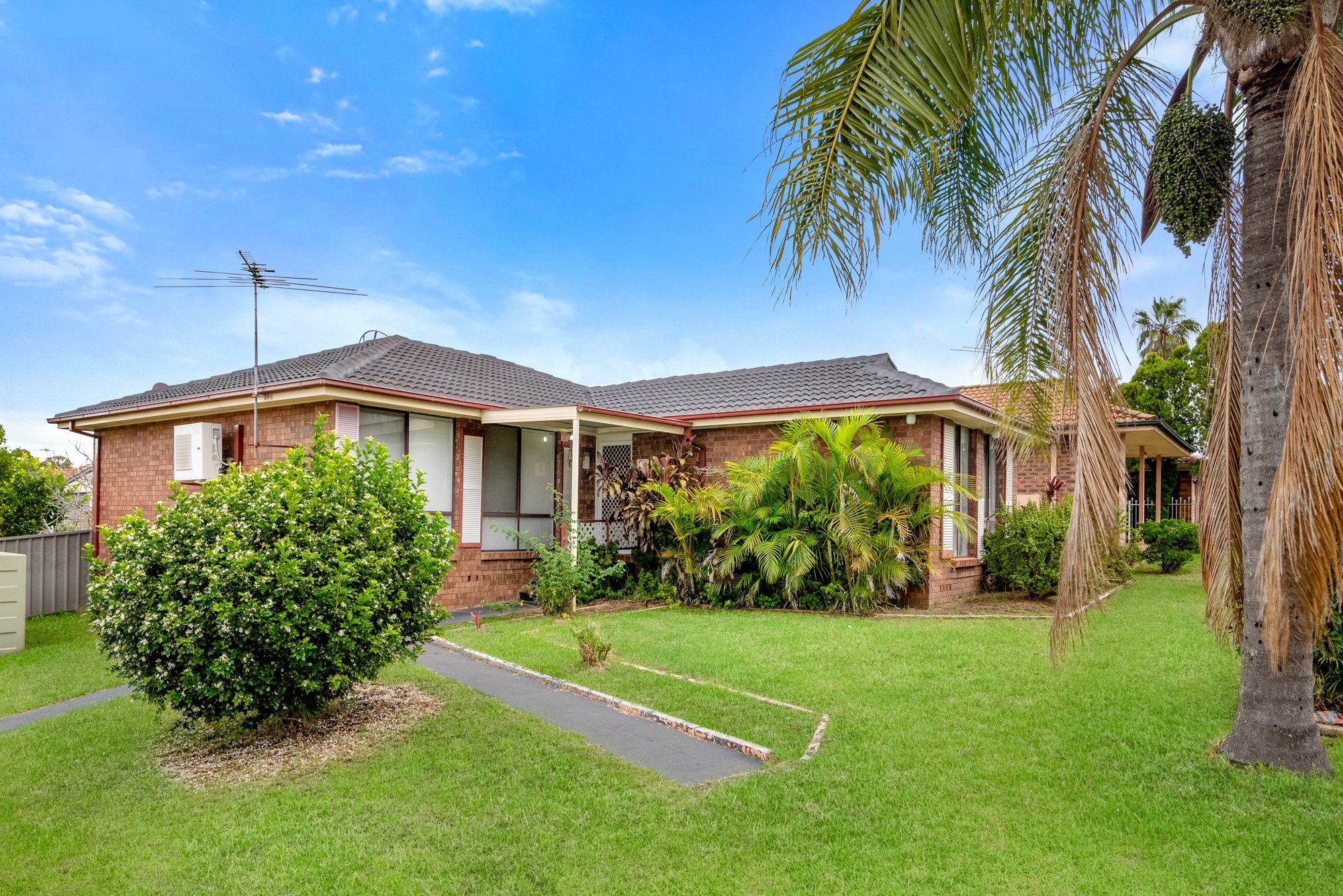 2 Day Place, Minto, NSW 2566