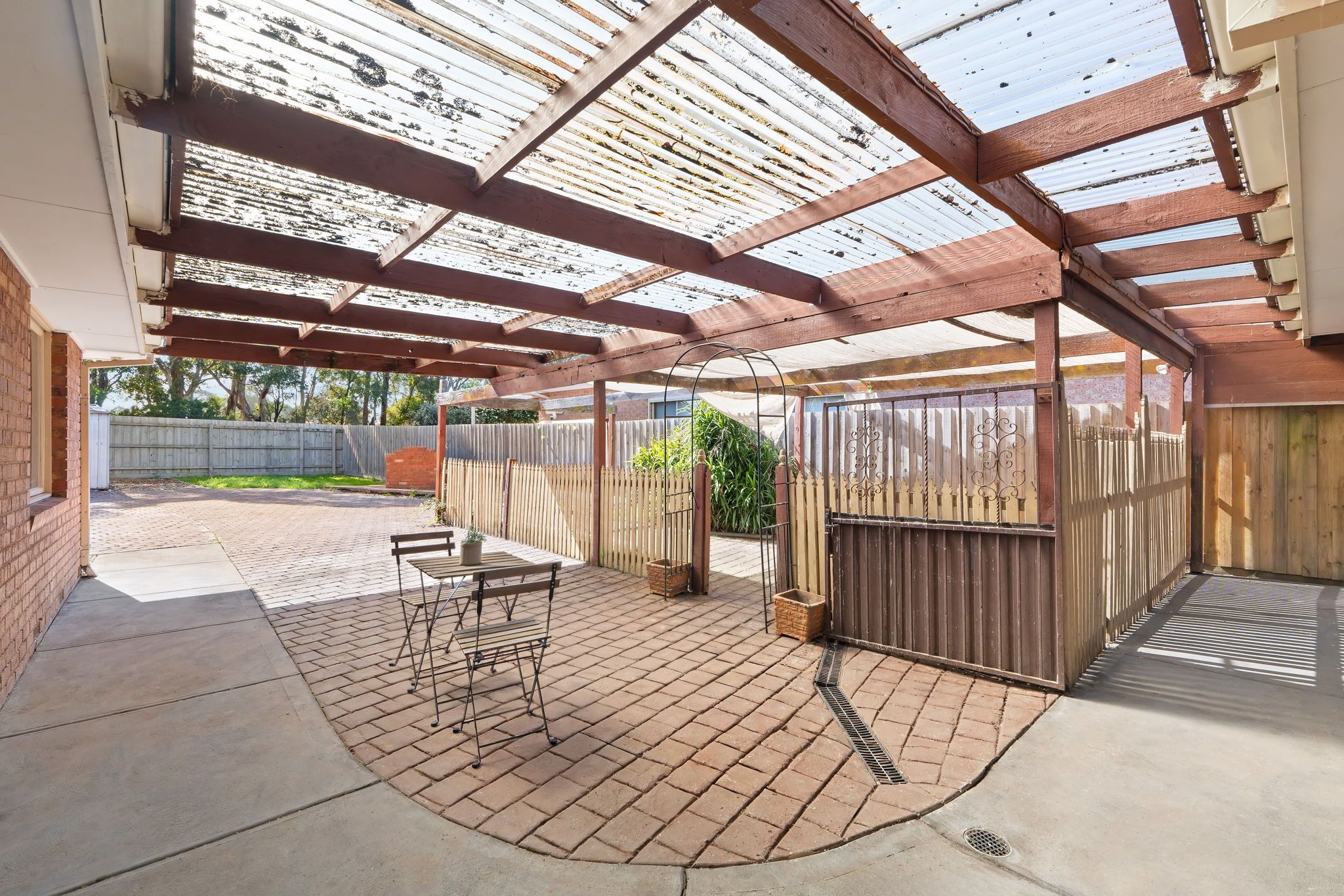 10 Grenda Drive — photo 11 of 17