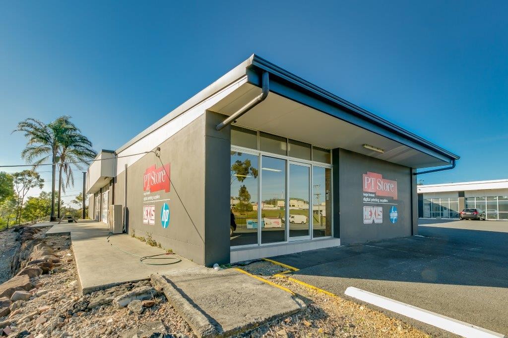 8 Ern Harley Drive, Burleigh Heads, QLD 4220