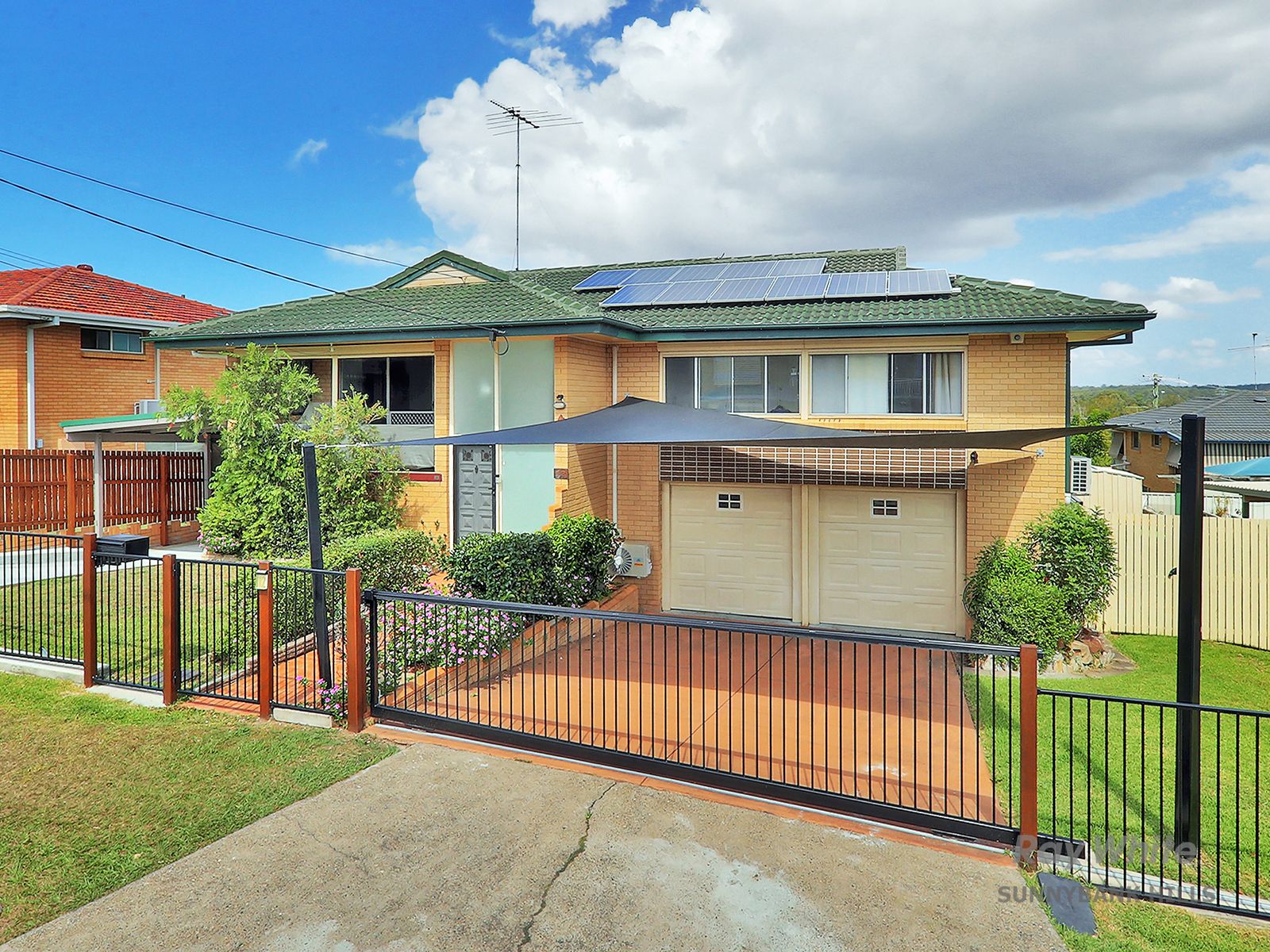 12 Gralunga Street, Mansfield, QLD 4122